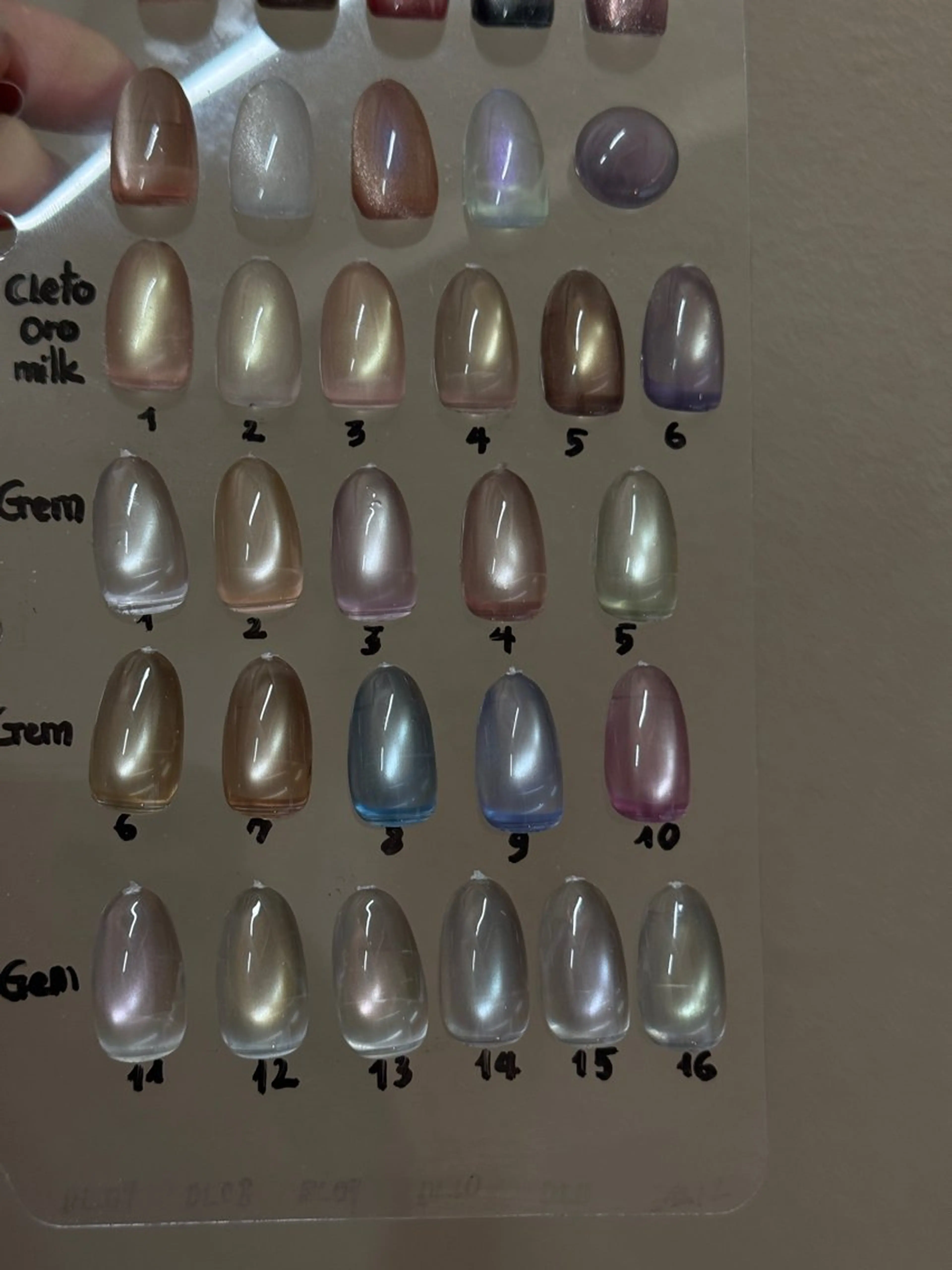 ネイル マグネットネイル chirin nailのネイルデザイン