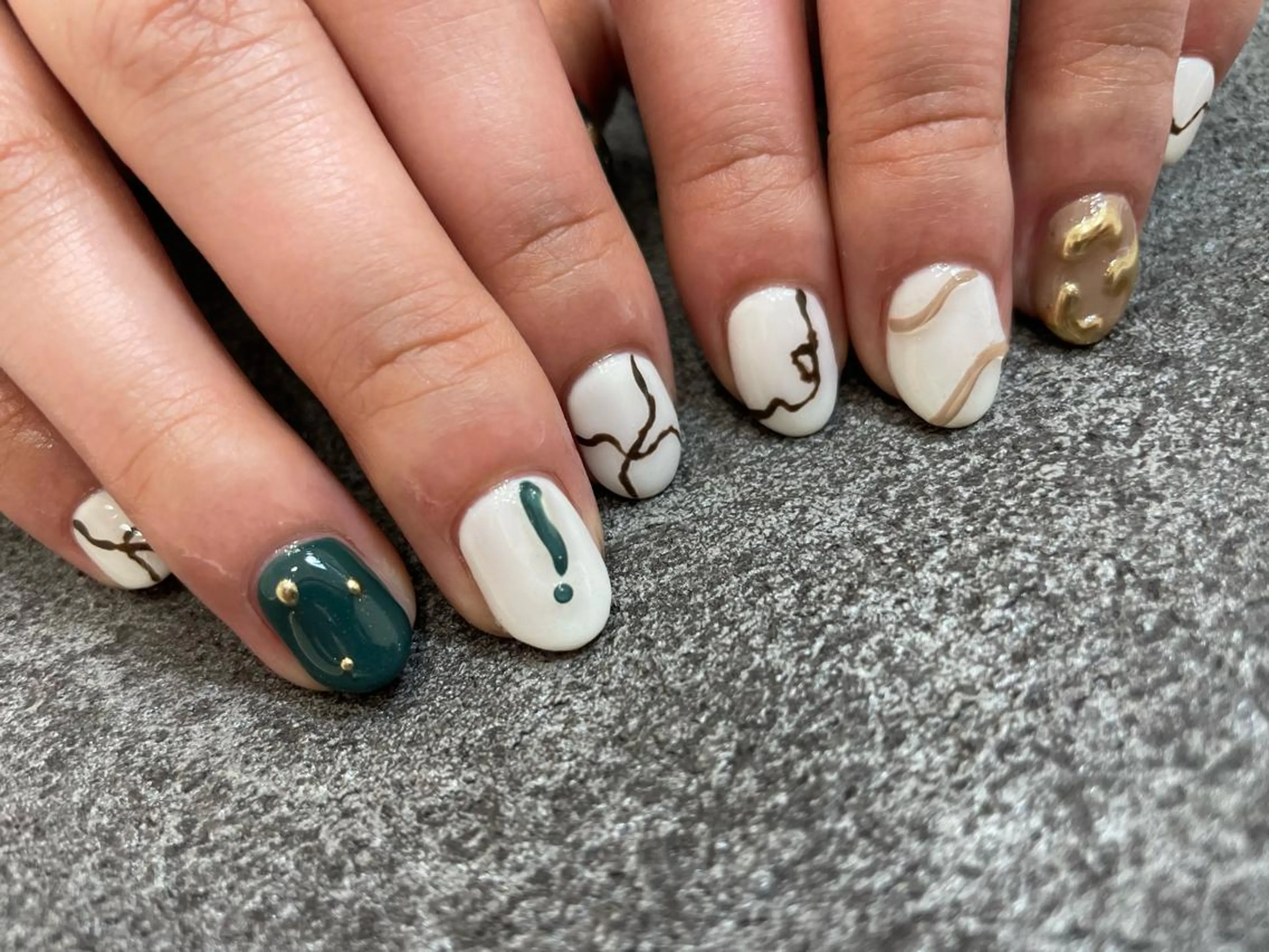 ネイル アートネイル ハンドネイル maison de charme Beauté所属・Beaute IORIのネイルデザイン