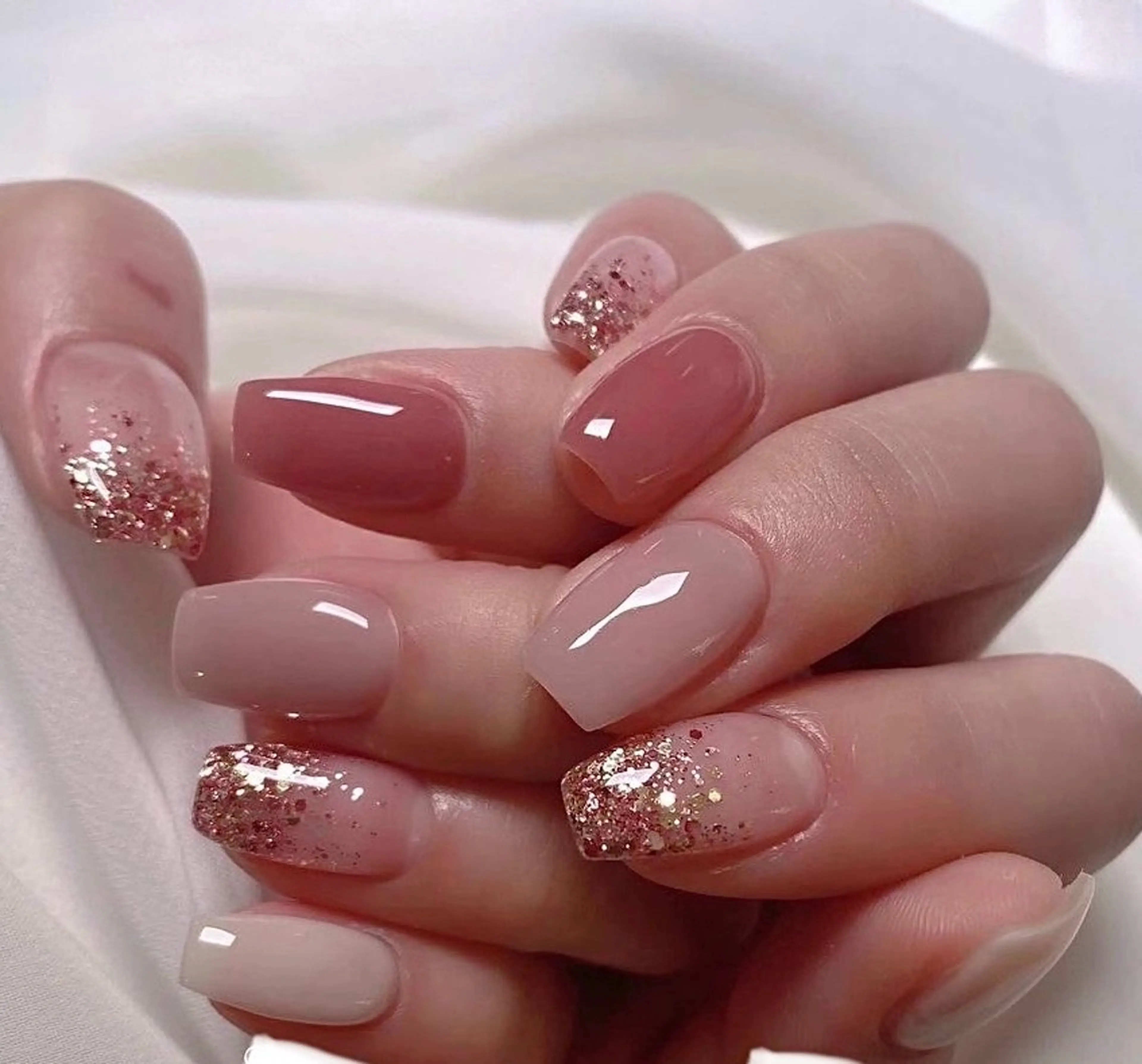 ネイル モナ& あきのネイルデザイン