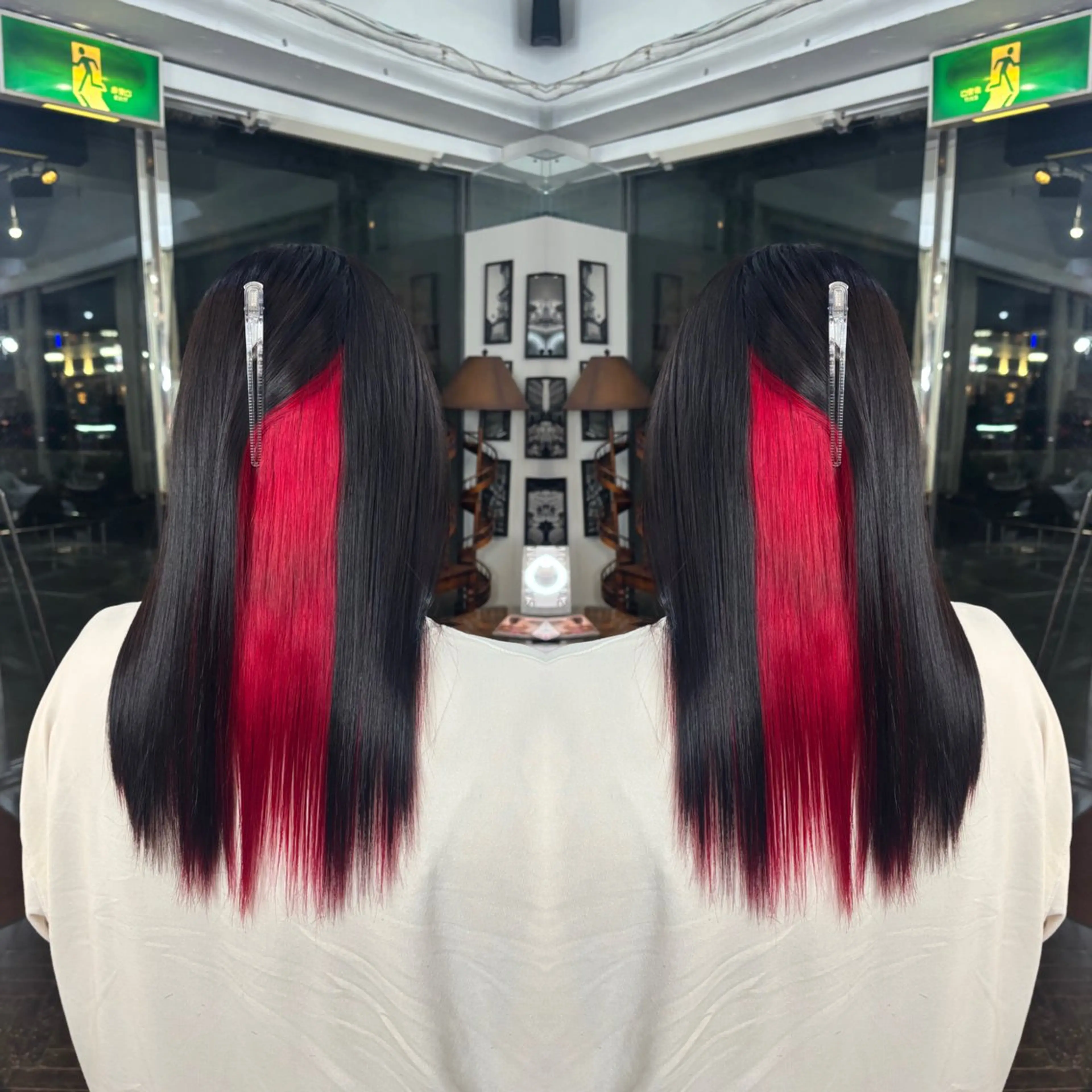 セミロング カラー カット ヘアカラー トリートメント 💎ハイトーン/艶 カラー モエカ💎のヘアスタイル