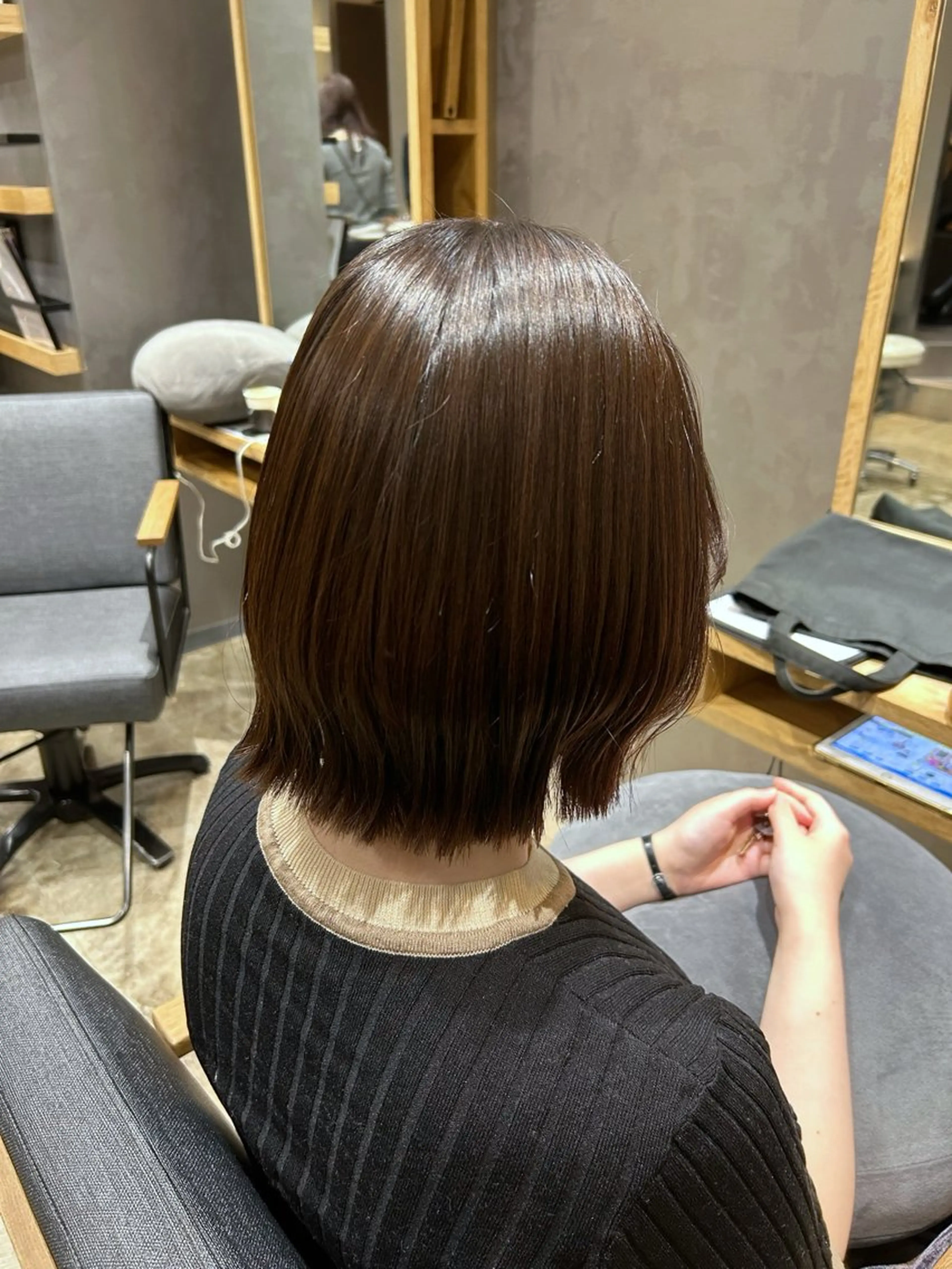 ミディアム ボブ inity　杉本 美羽のヘアスタイル