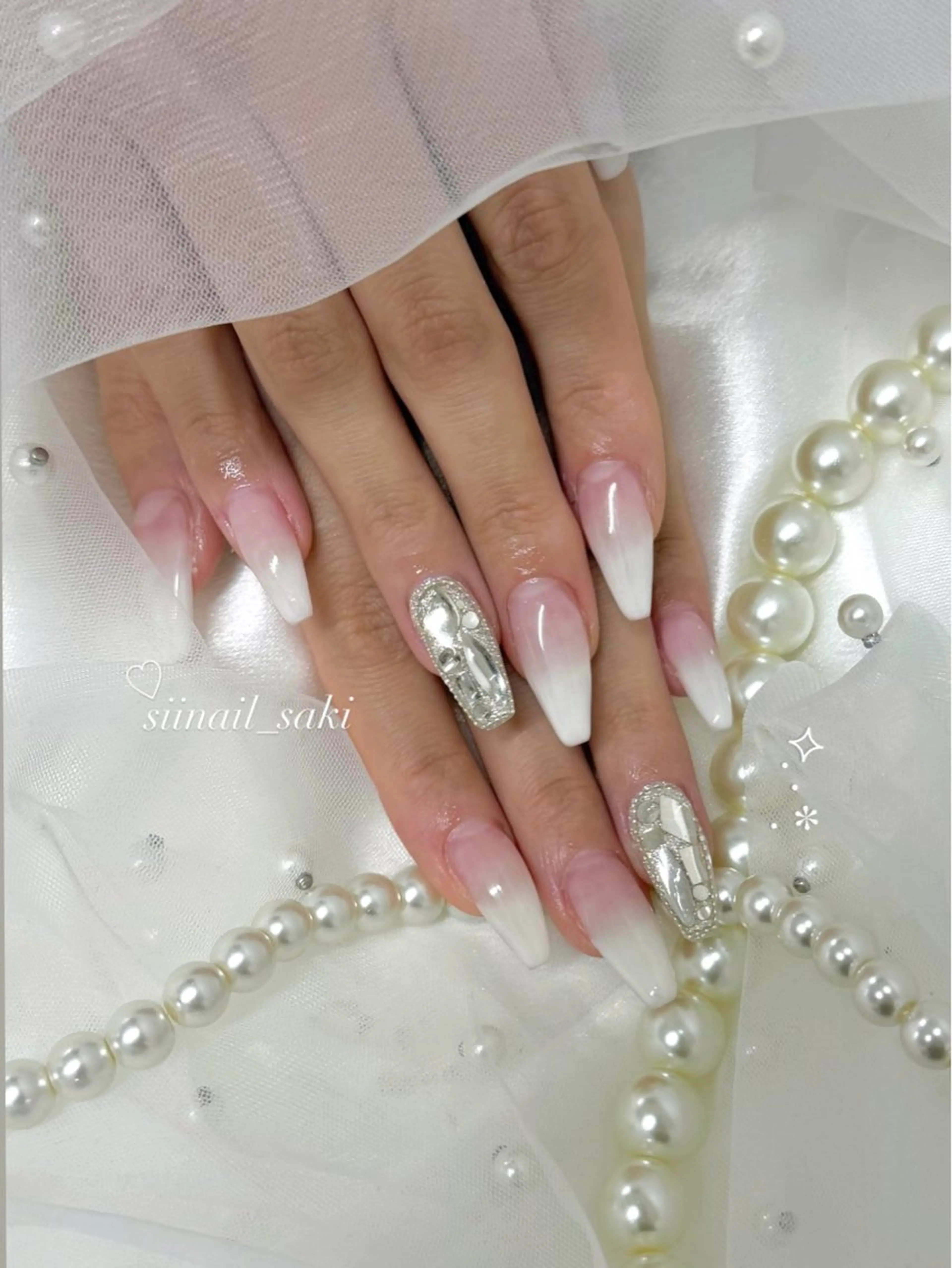 ネイル Sii nail 🤍SAKIのネイルデザイン