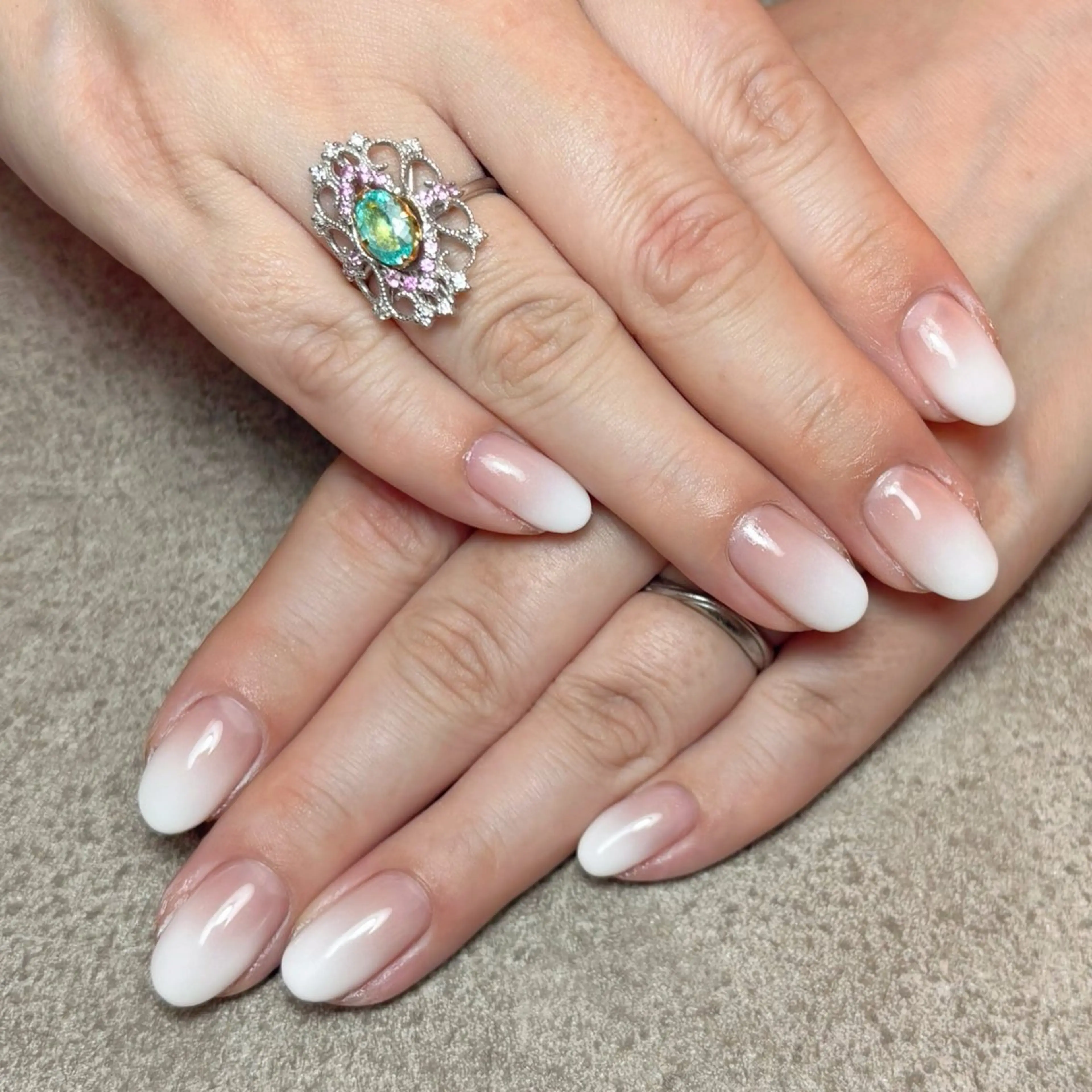 ネイル ハンドネイル nailroom DIASOMNIAのネイルデザイン