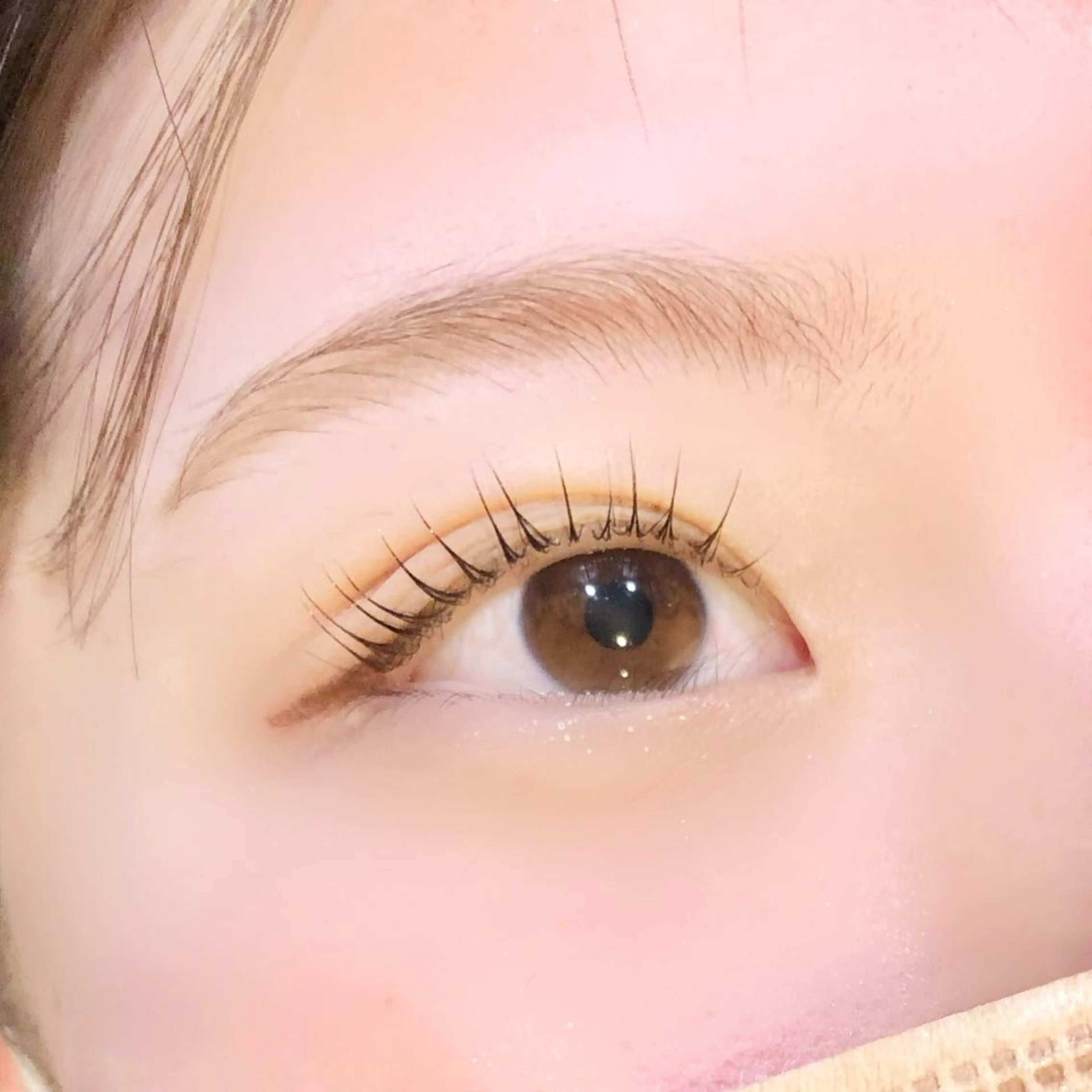 マツエク・マツパ 藤田 彩音のヘアスタイル