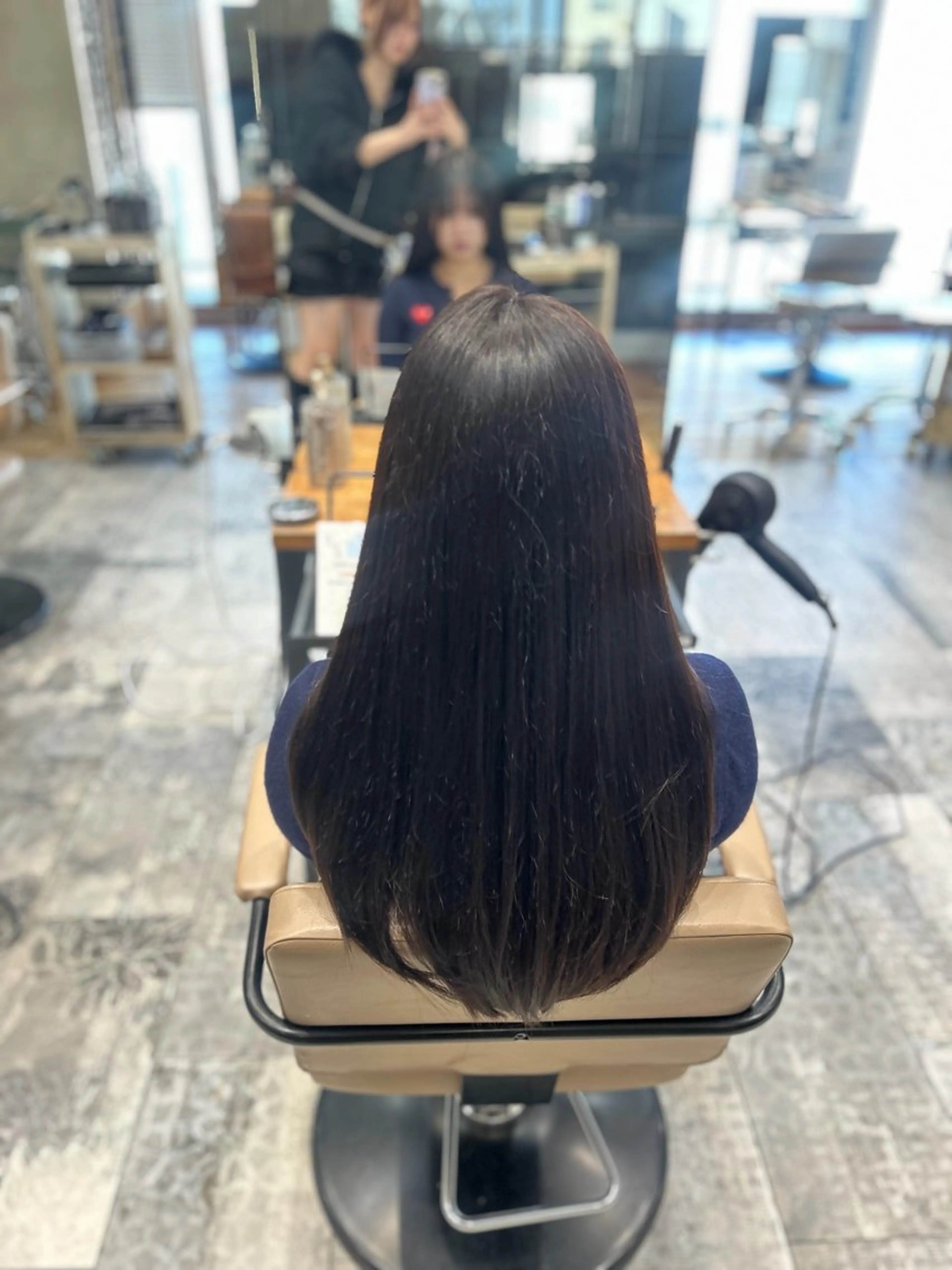 セミロング 志波 珠音のヘアスタイル