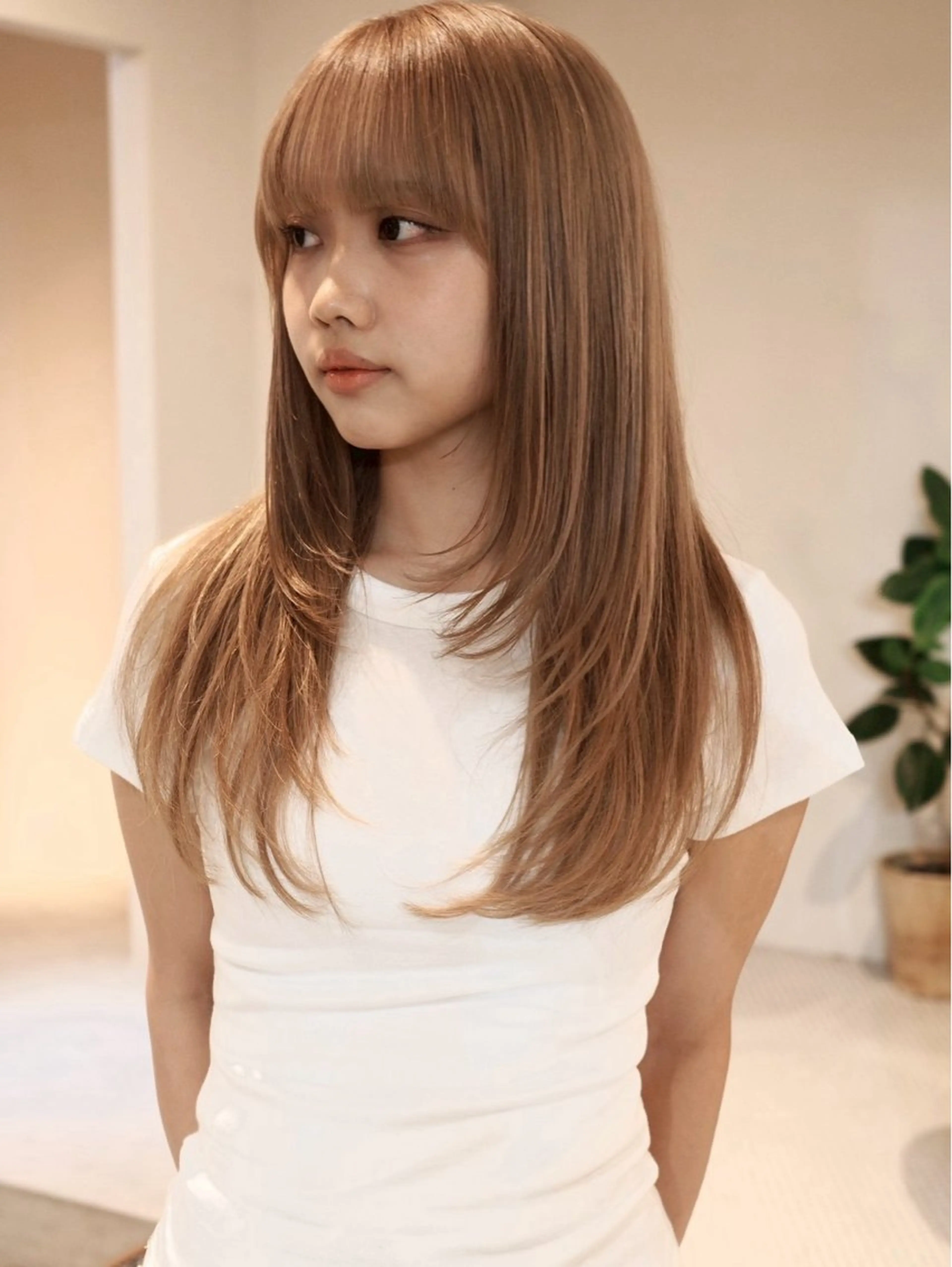 セミロング (h)wim ウィムのヘアスタイル