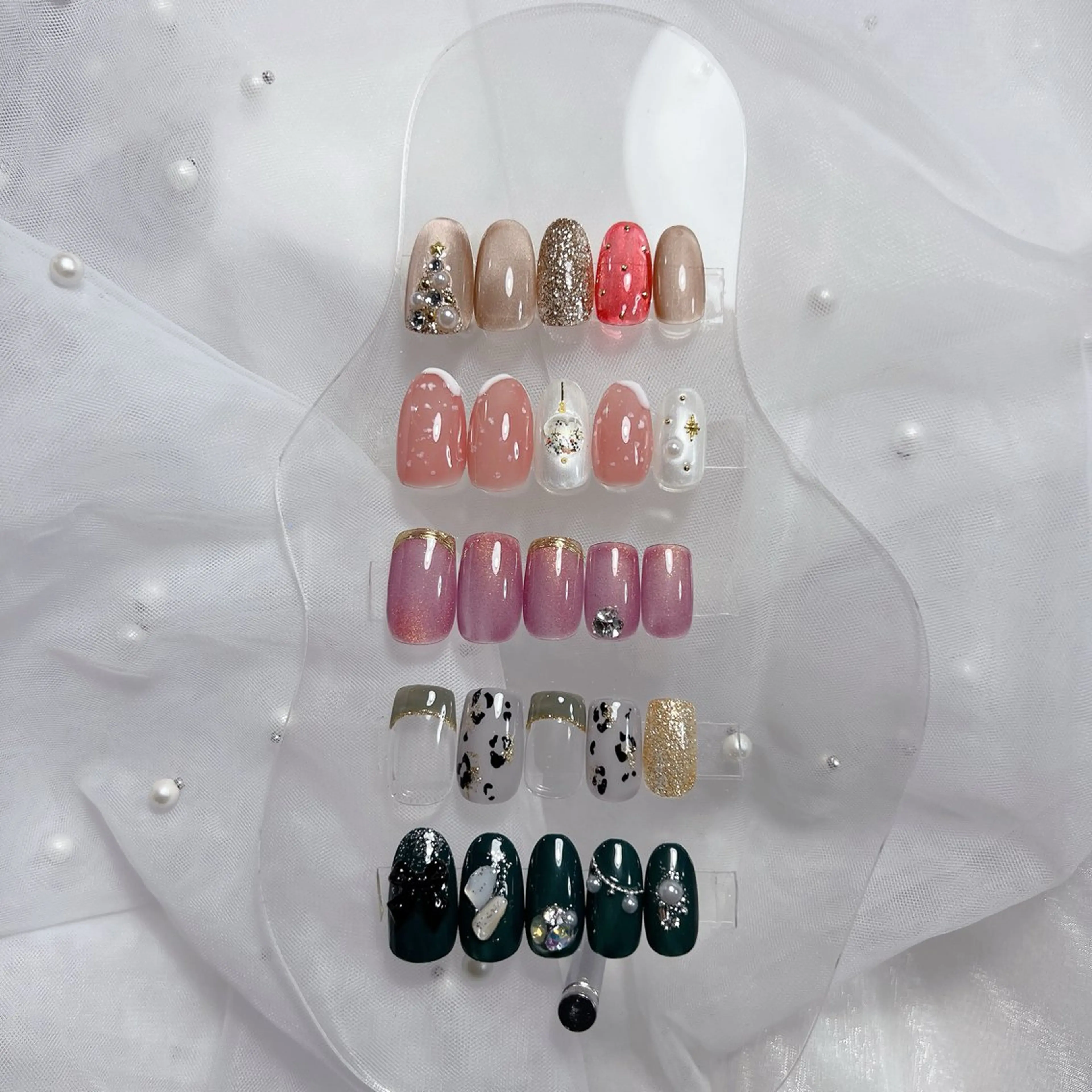 ネイル ジェルネイル 韓国ネイル ラメ(グリッター) マグネットネイル ミラーネイル ハンドネイル -nail salon-Reward所属・nail salon Rewardのネイルデザイン