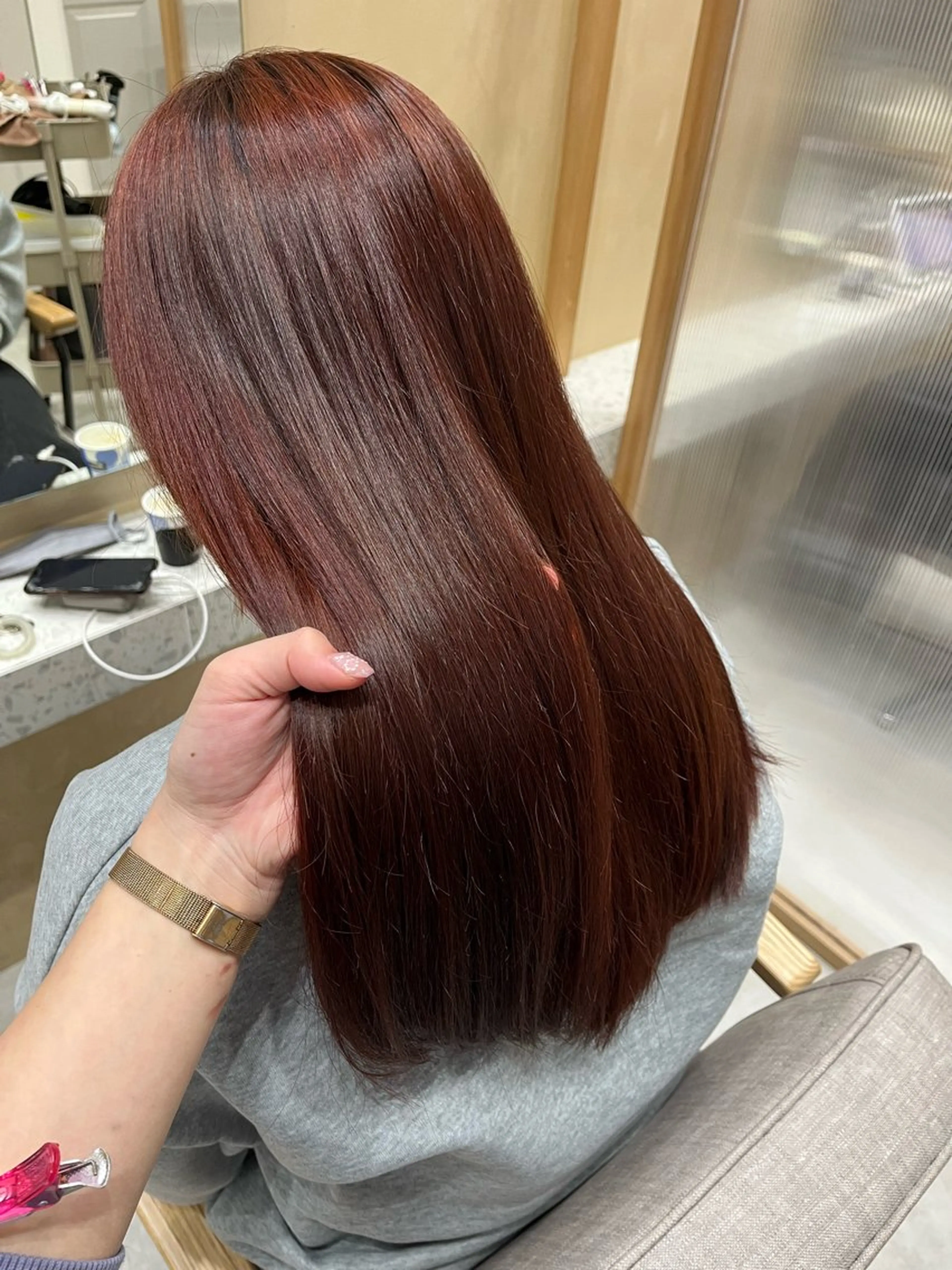 ロング カラー ヘアアレンジ 🥀暖色韓国ヘア💕 保科侑花のヘアスタイル