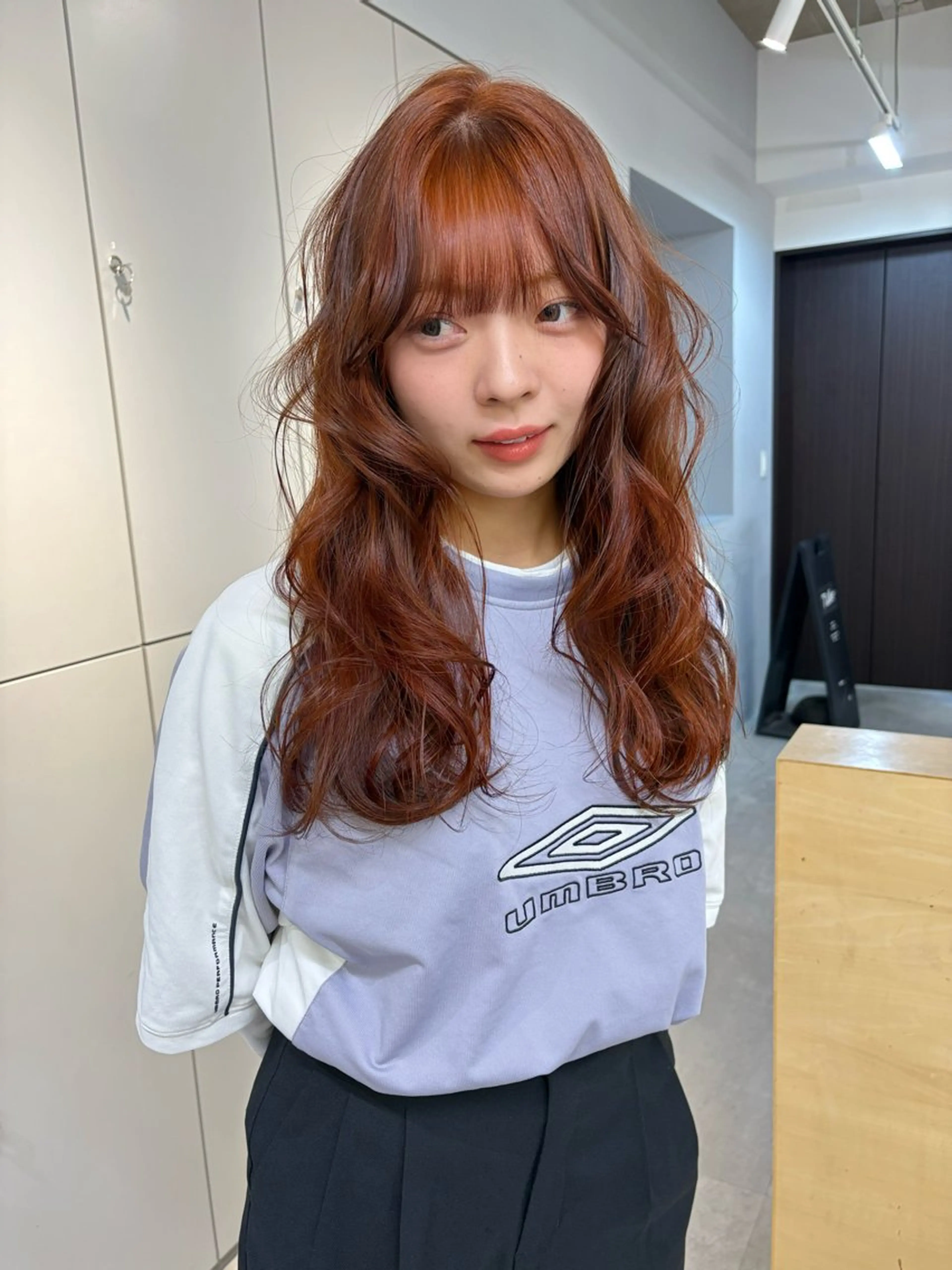 ロング カラー ヘアカラー ユナ/ダブルカラー ベージュ ボブカットのヘアスタイル