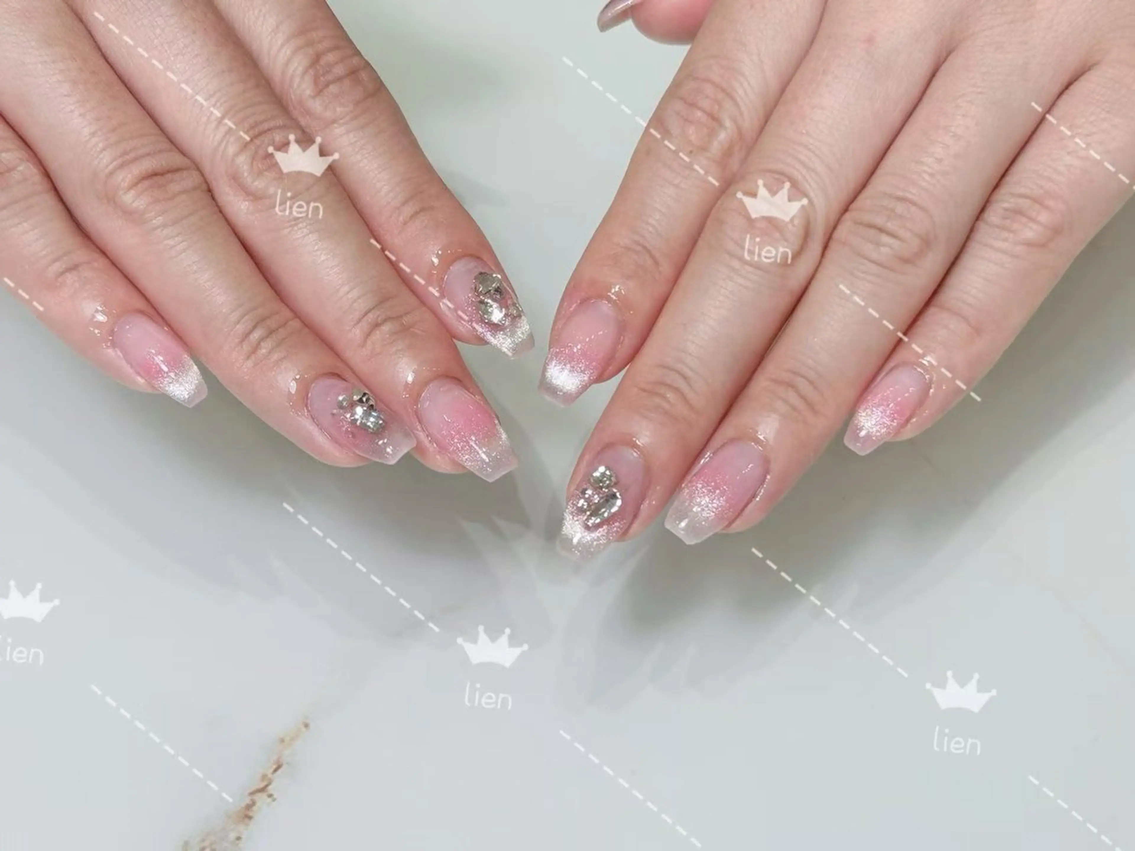 ネイル Lien _ ミオンのネイルデザイン