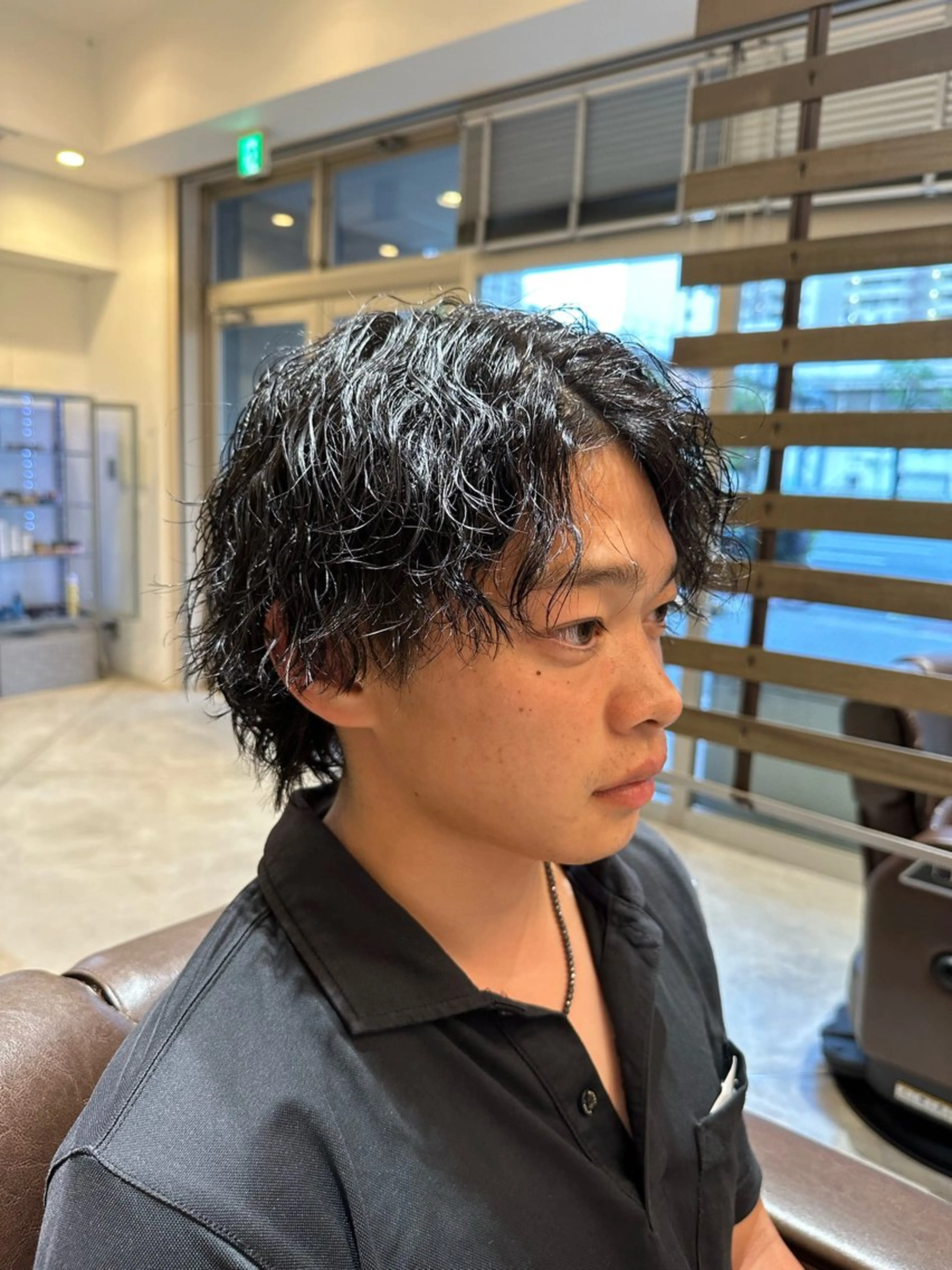 ショート パーマ メンズ 森本 フェードのヘアスタイル