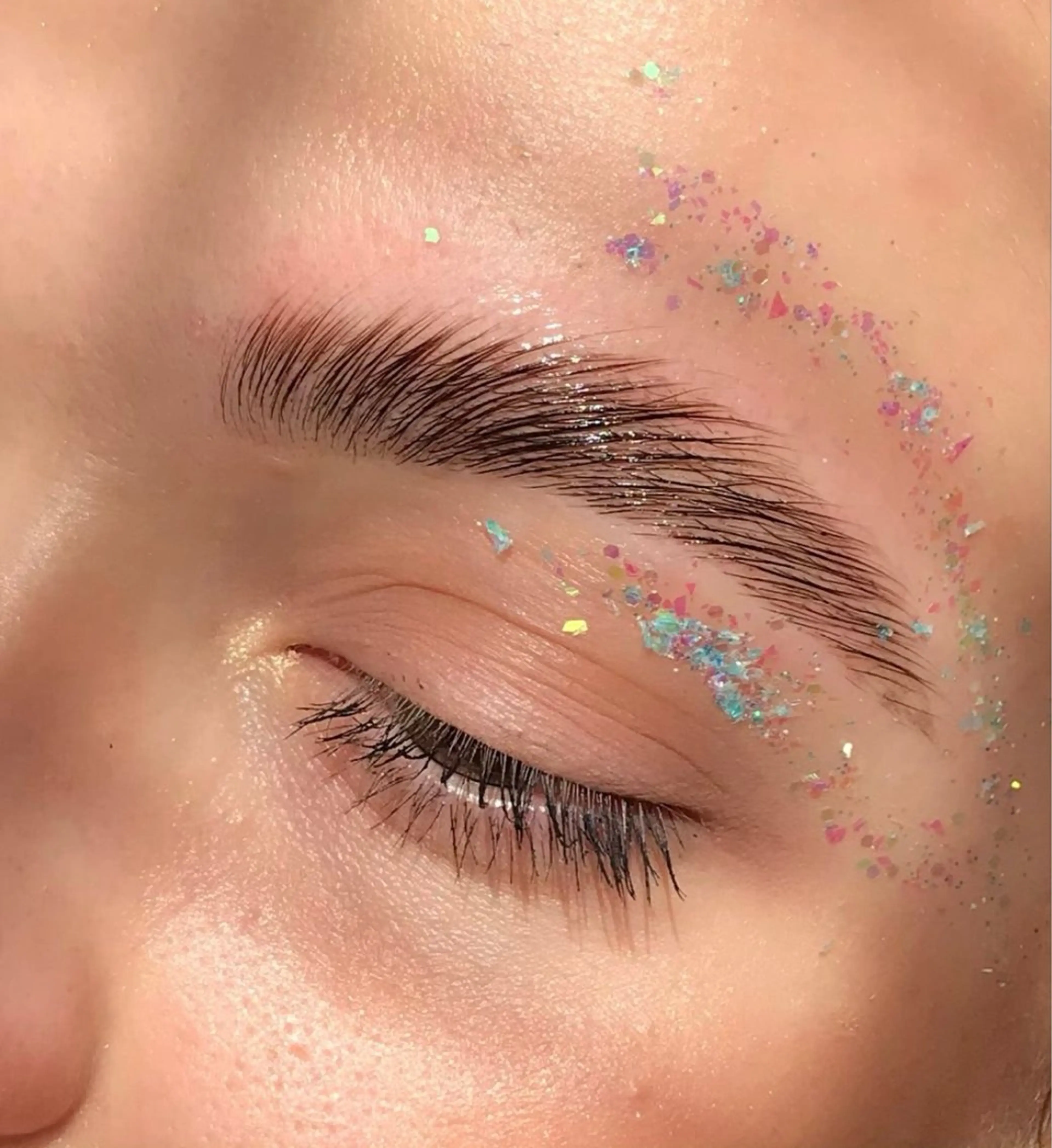 アイブロウ AILEEN *のマツエク・マツパデザイン