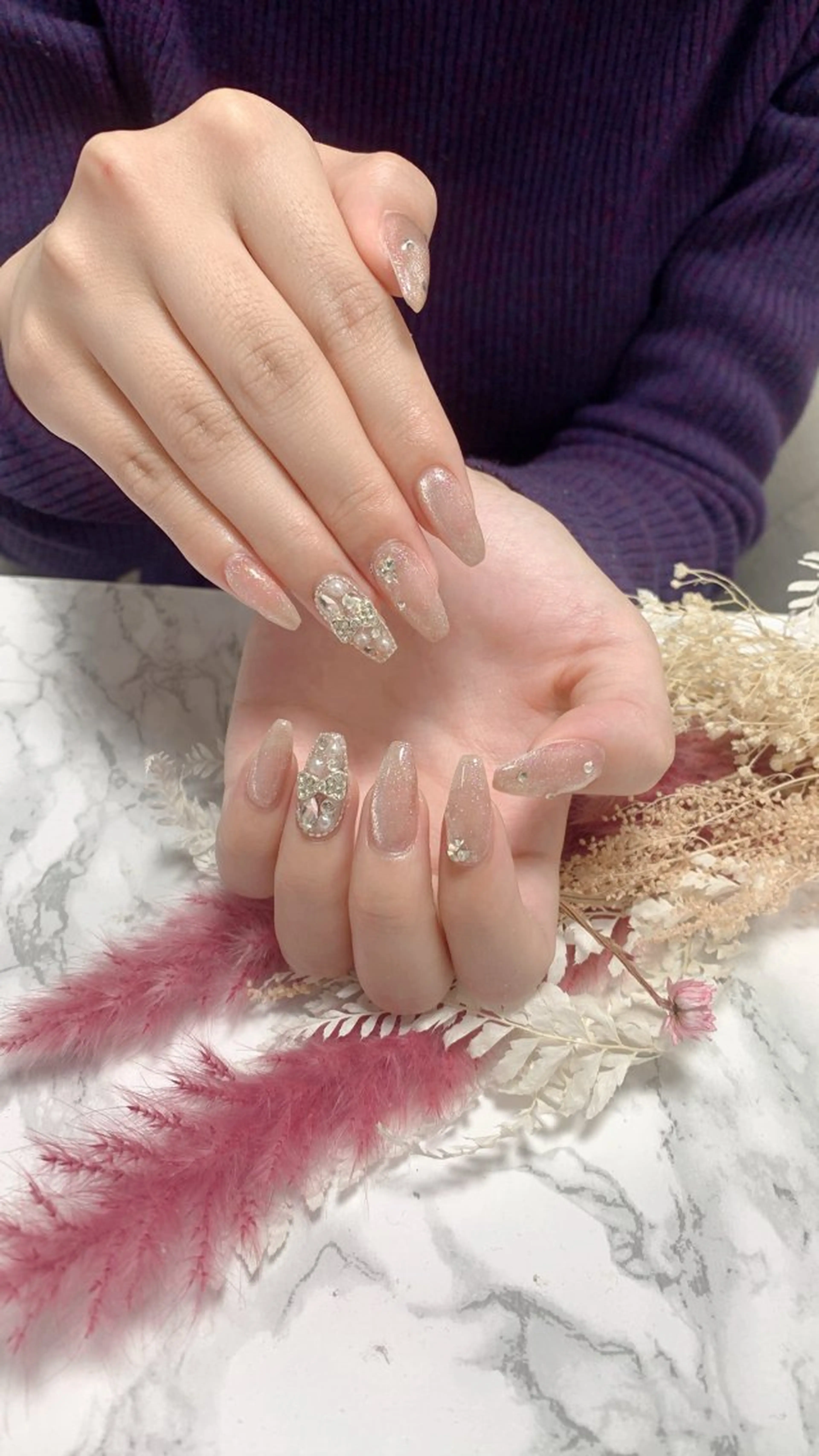 ネイル はな💎ネイル ワンホン、長さ出しのネイルデザイン