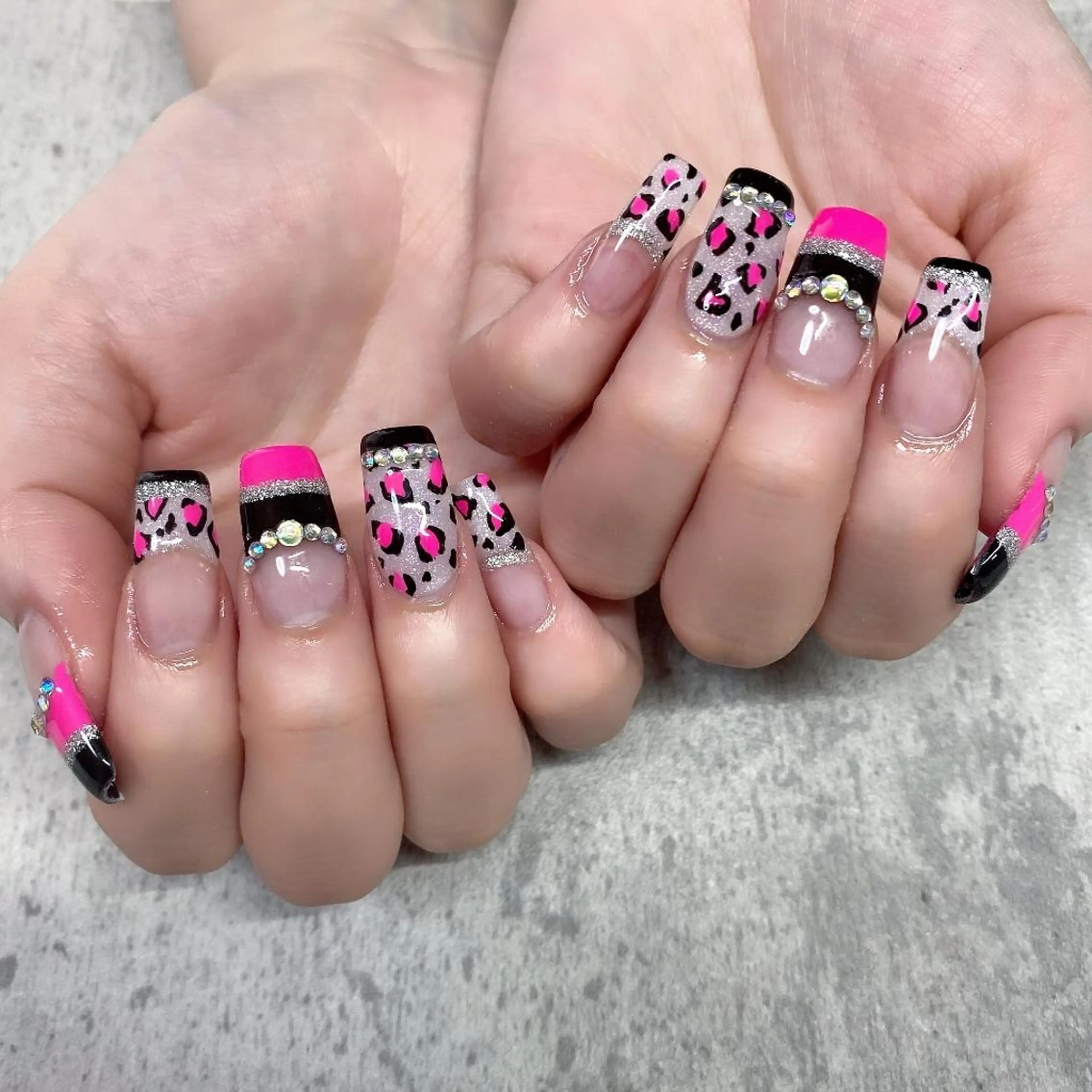 ネイル 持ち込み スカルプネイル Miley nailのネイルデザイン