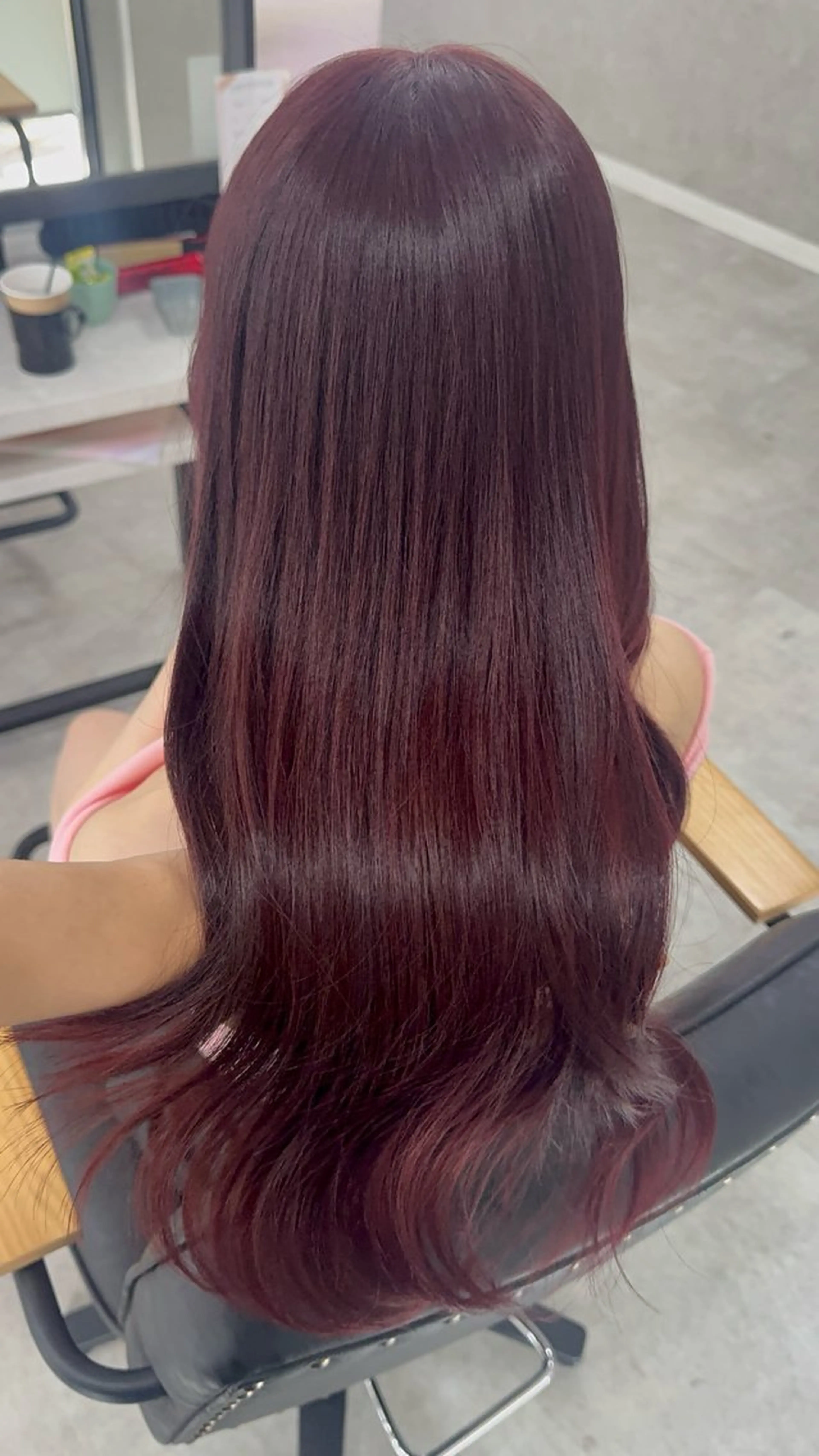 ロング カラー アッシュ アッシュブラウン ベージュカラー 黒髪 ブリーチ カット ヘアカラー トリートメント 赤み無し柔らかカラー 【梅田】madokaのヘアスタイル