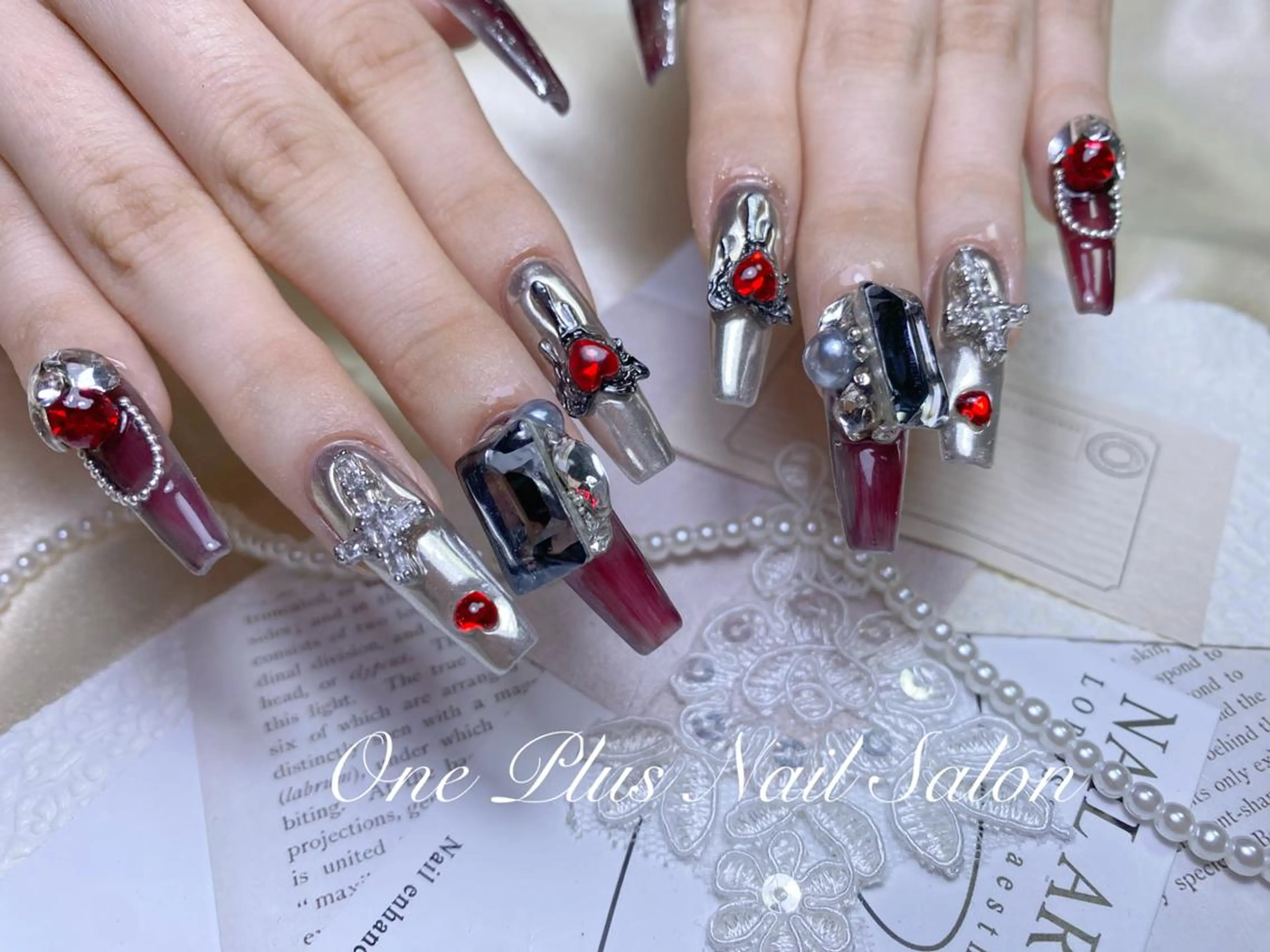 ネイル One Plus Nail Salonのネイルデザイン