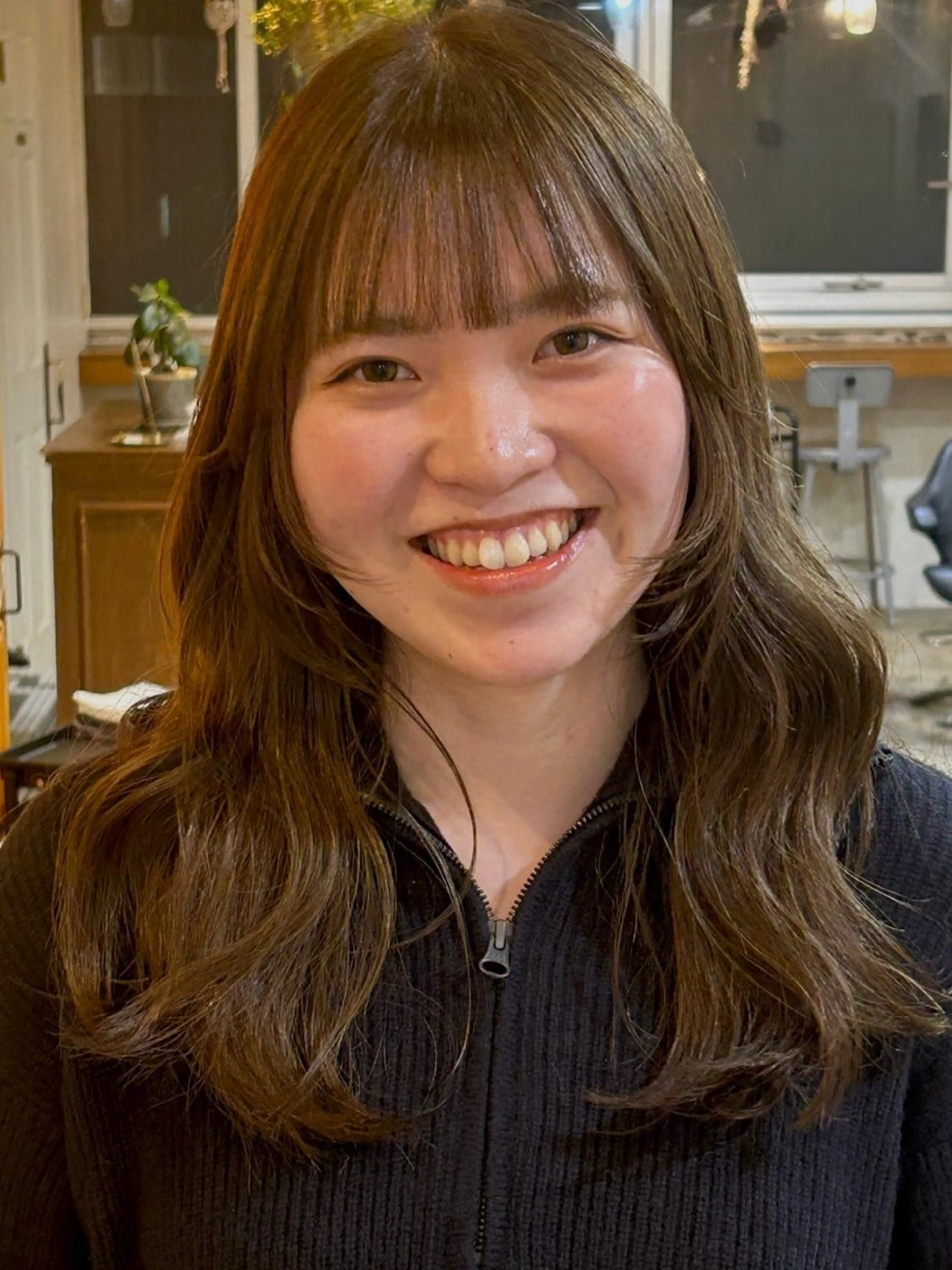 ミディアム カラー カット ヘアカラー トリートメント ナチュラル大人っぽい スタイル　MAORIのヘアスタイル