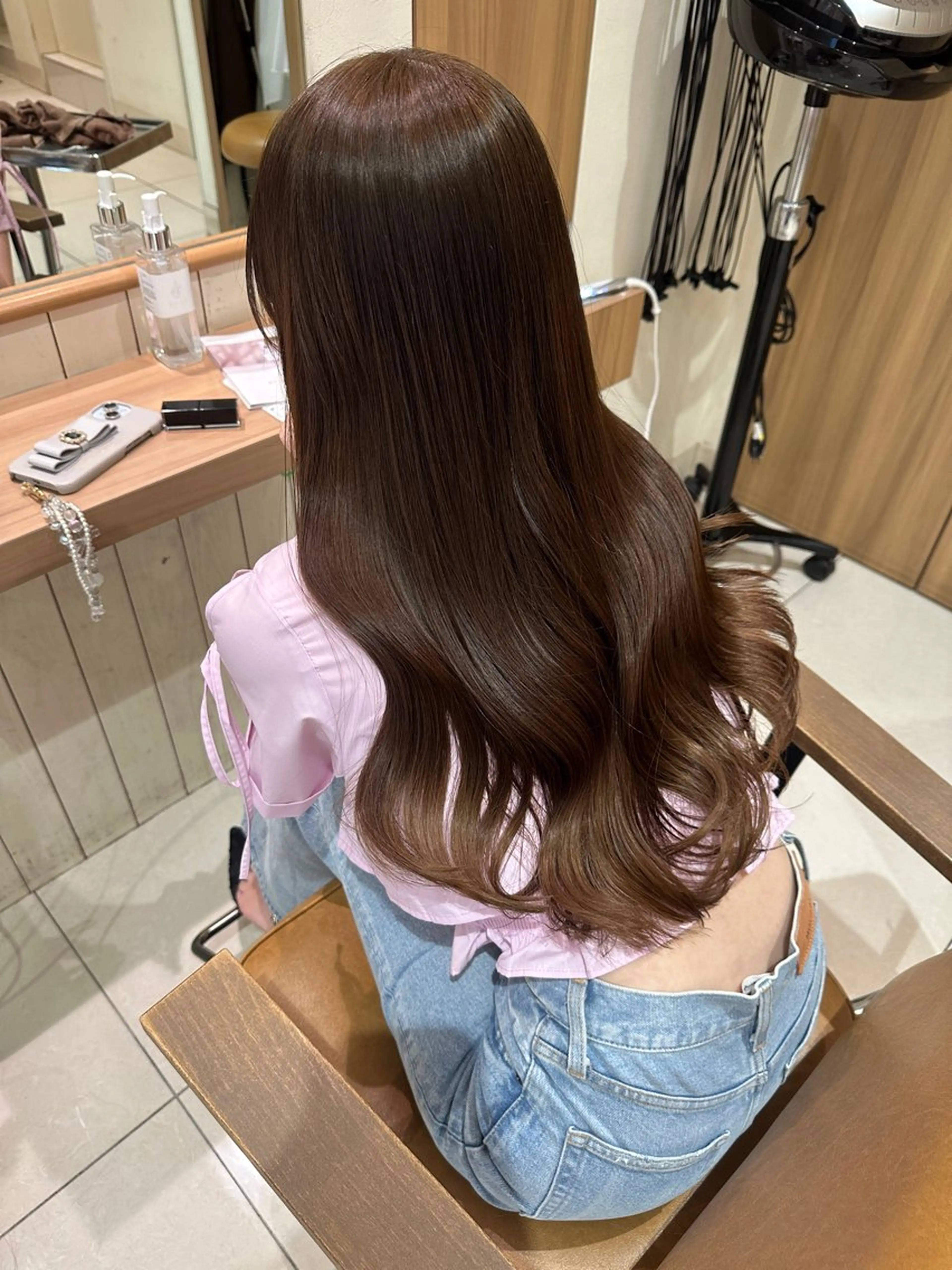 ロング カラー レイヤーカット🪽 𝐼𝐾𝑈𝑀𝐼のヘアスタイル