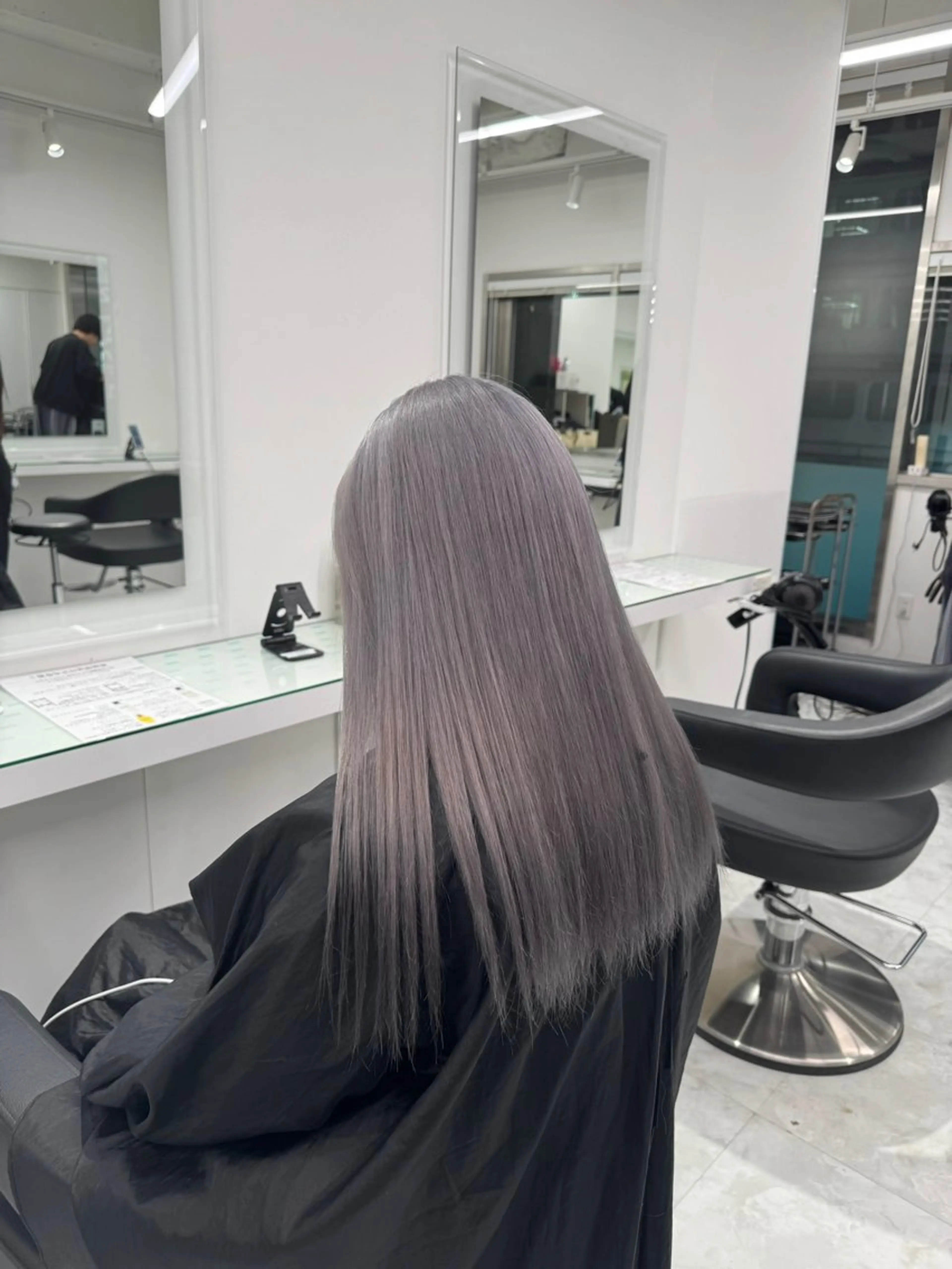 ロング カラー ヘアアレンジ ヘアカラー トリートメント ヘッドスパ ヘアセット ハイトーン艶カラー 🤍ゆうひのヘアスタイル