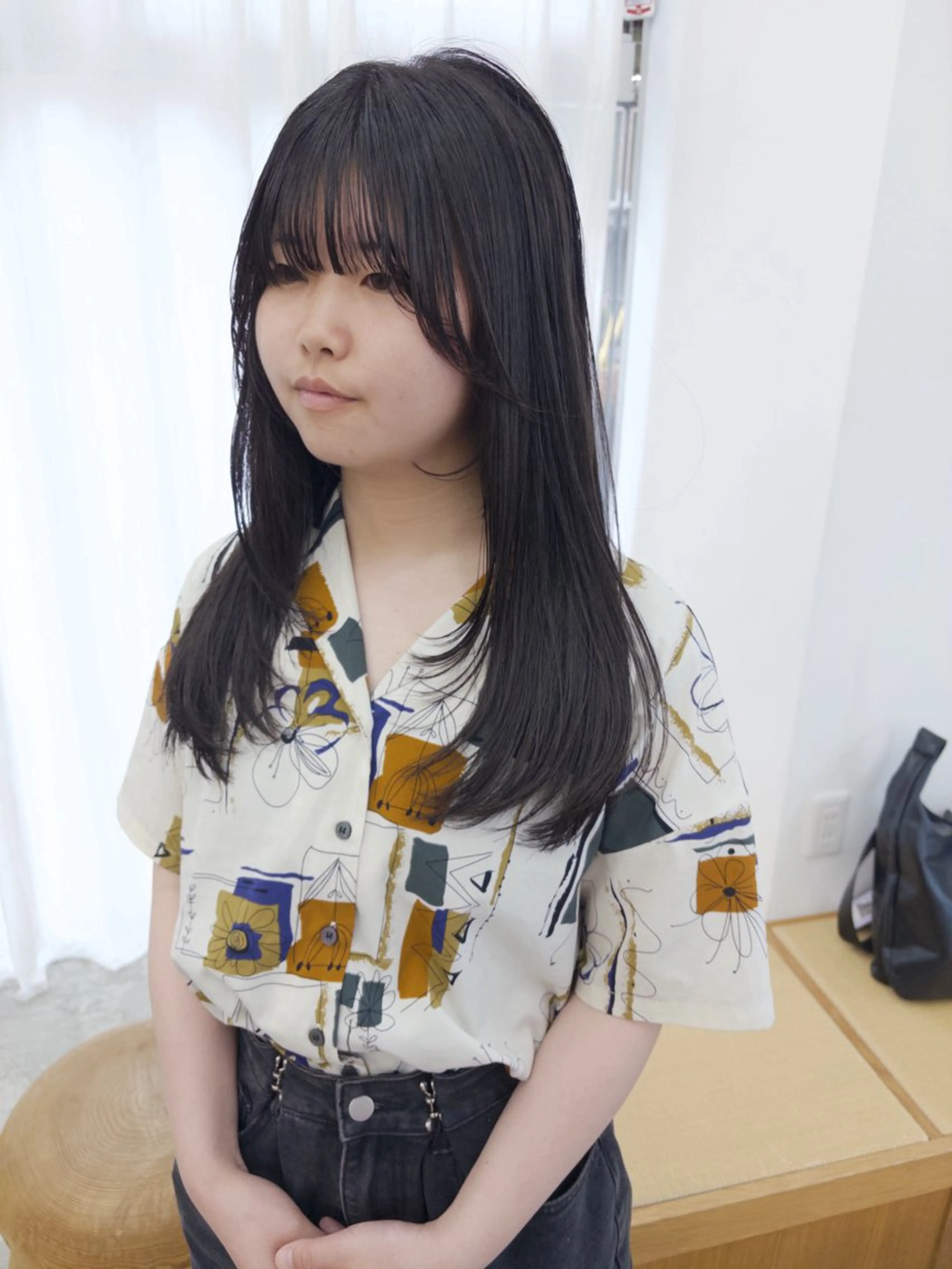 ロング KVELL ユナのヘアスタイル