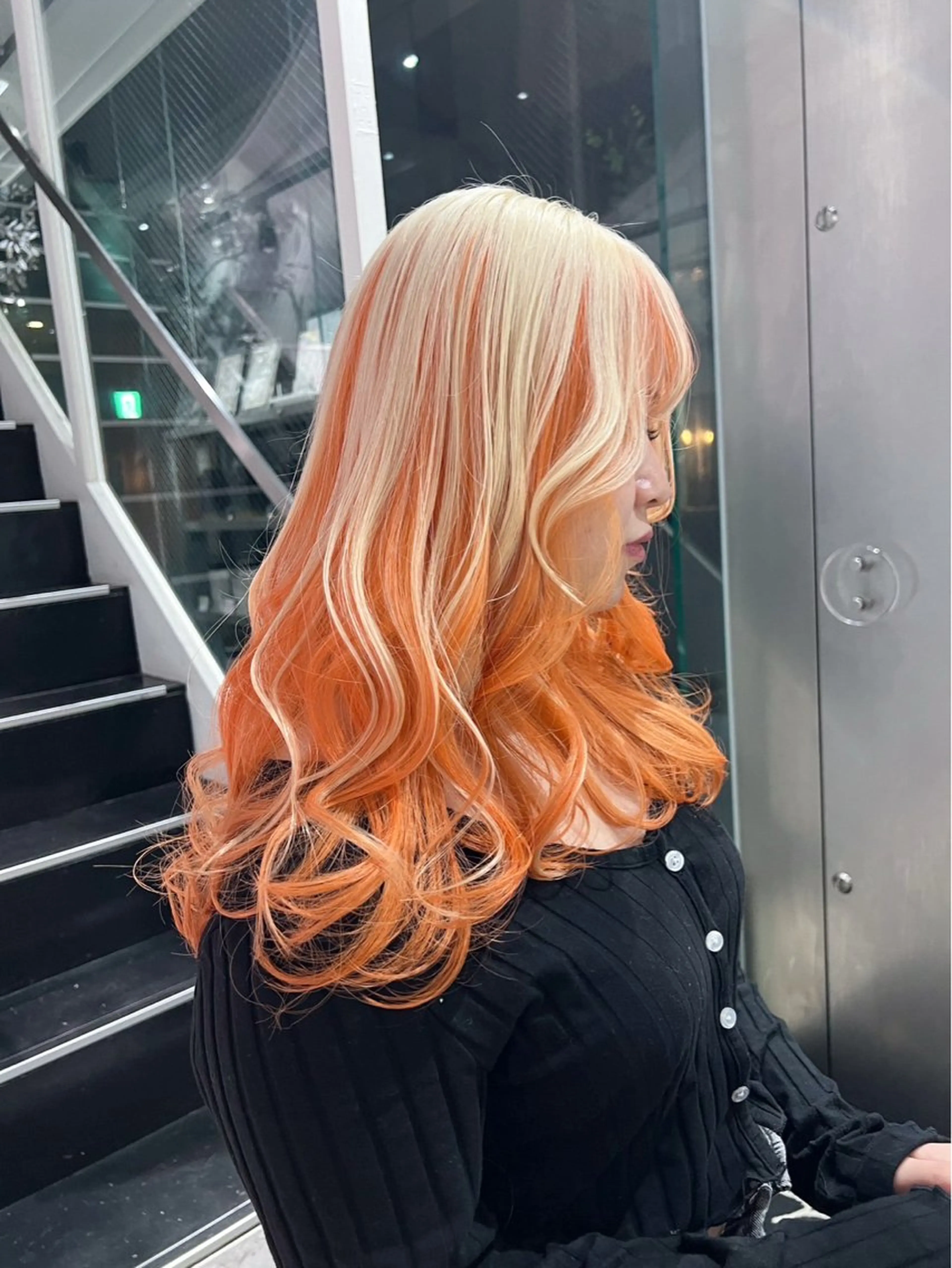 【💗インナーカラー/ミニモ学割💗】インナーカラーorイヤリングカラー（ケアブリーチ１回）＋トリートメント[韓国]の写真