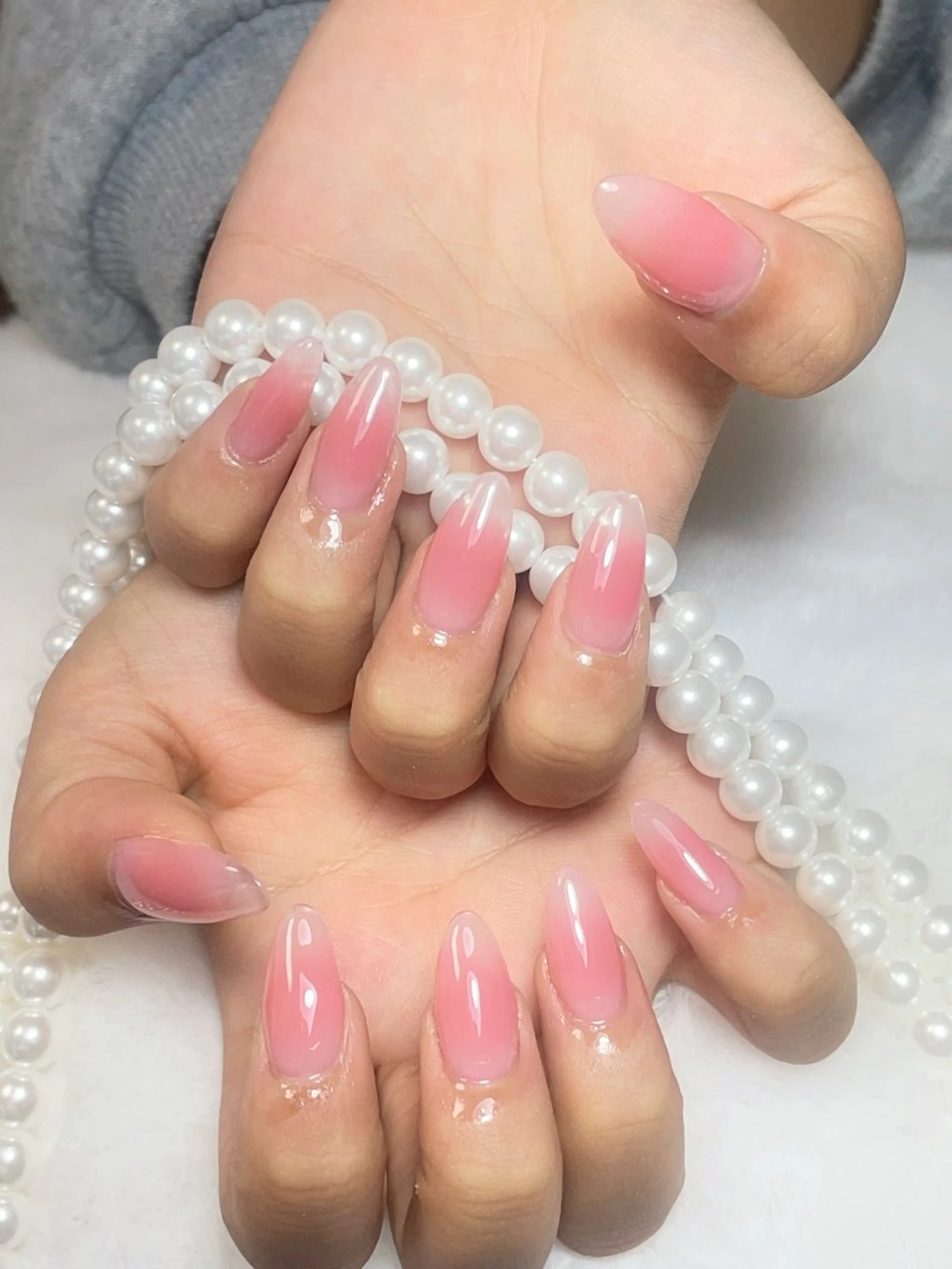 ネイル チークネイル ハンドネイル B·U Nail大宮 長さだし専門店のネイルデザイン