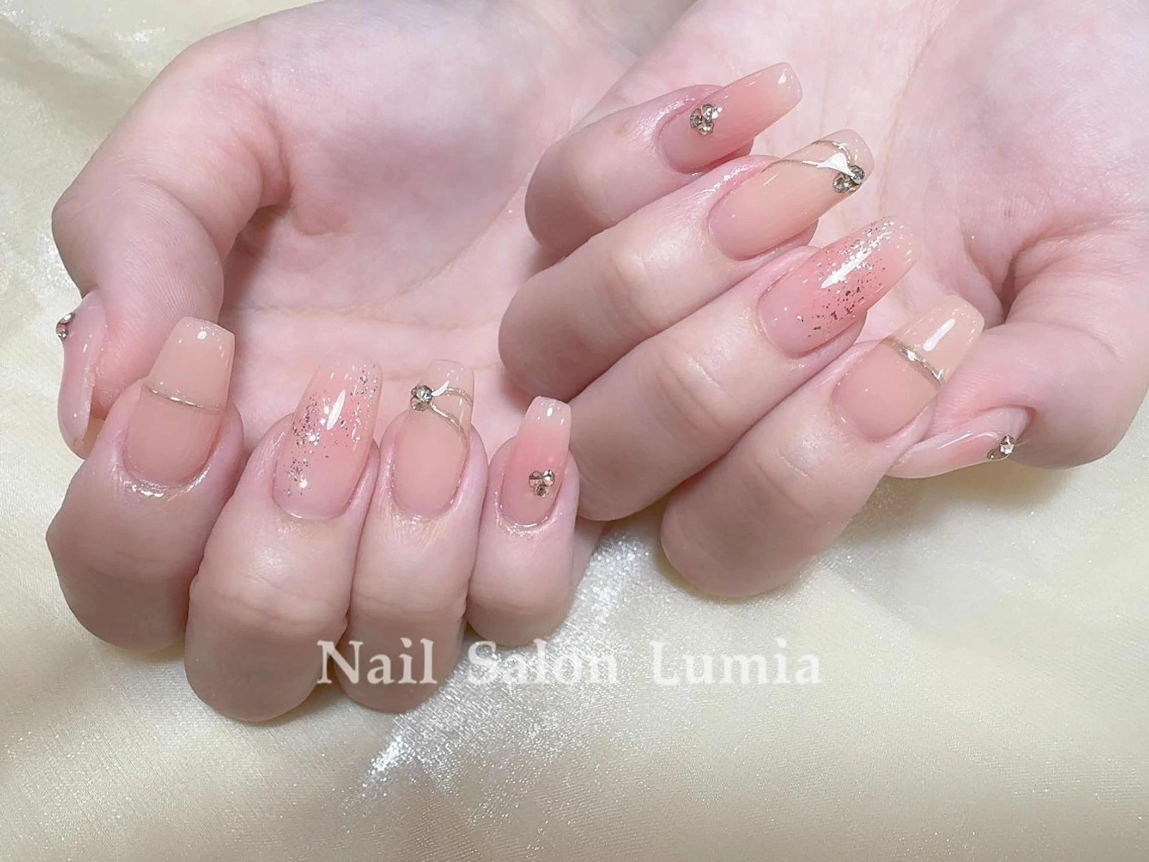 ネイル ハンドネイル ネイルサロン ルミア Lumia 店長のネイルデザイン