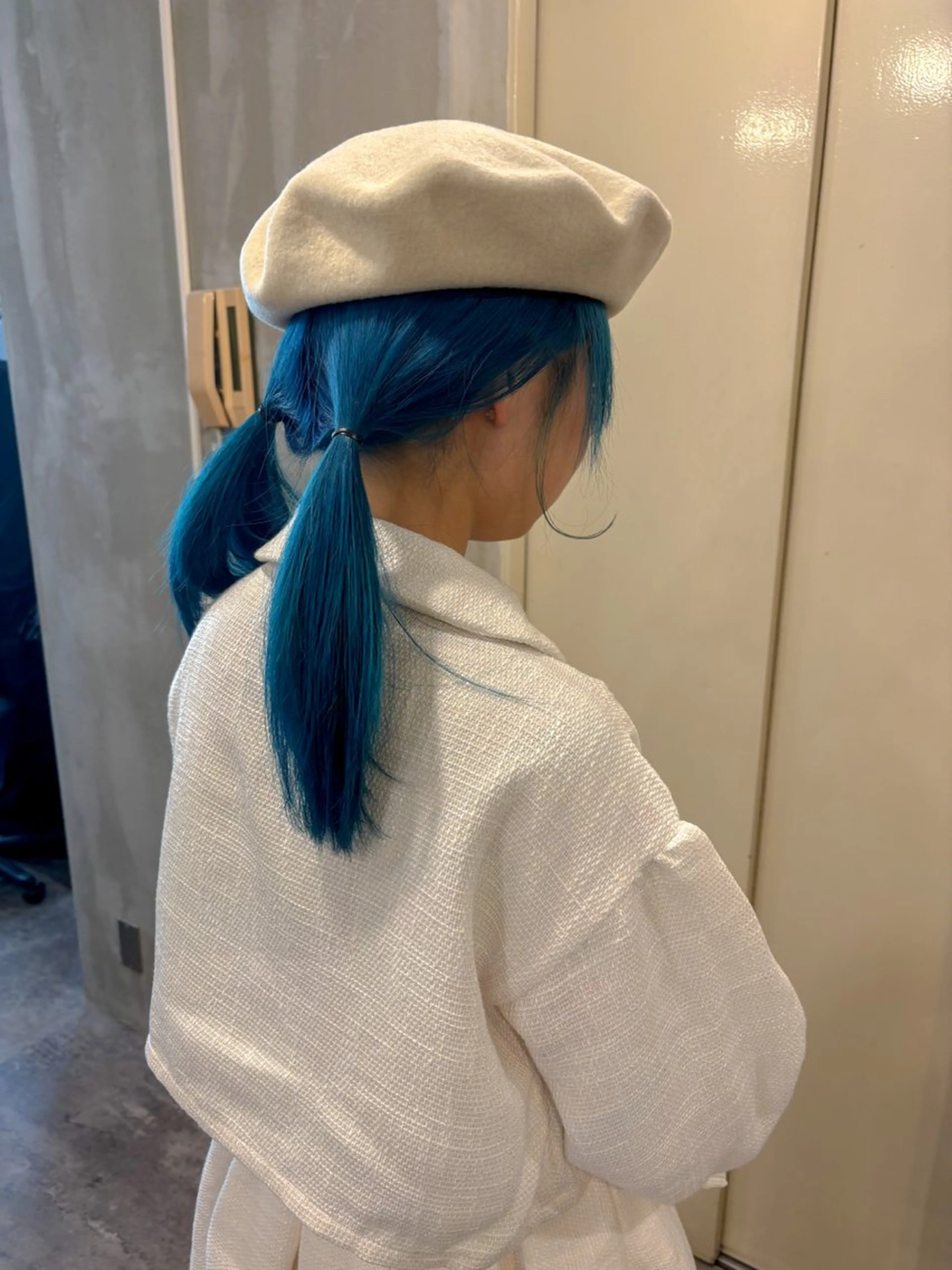 カラー 磯野 成基のヘアスタイル