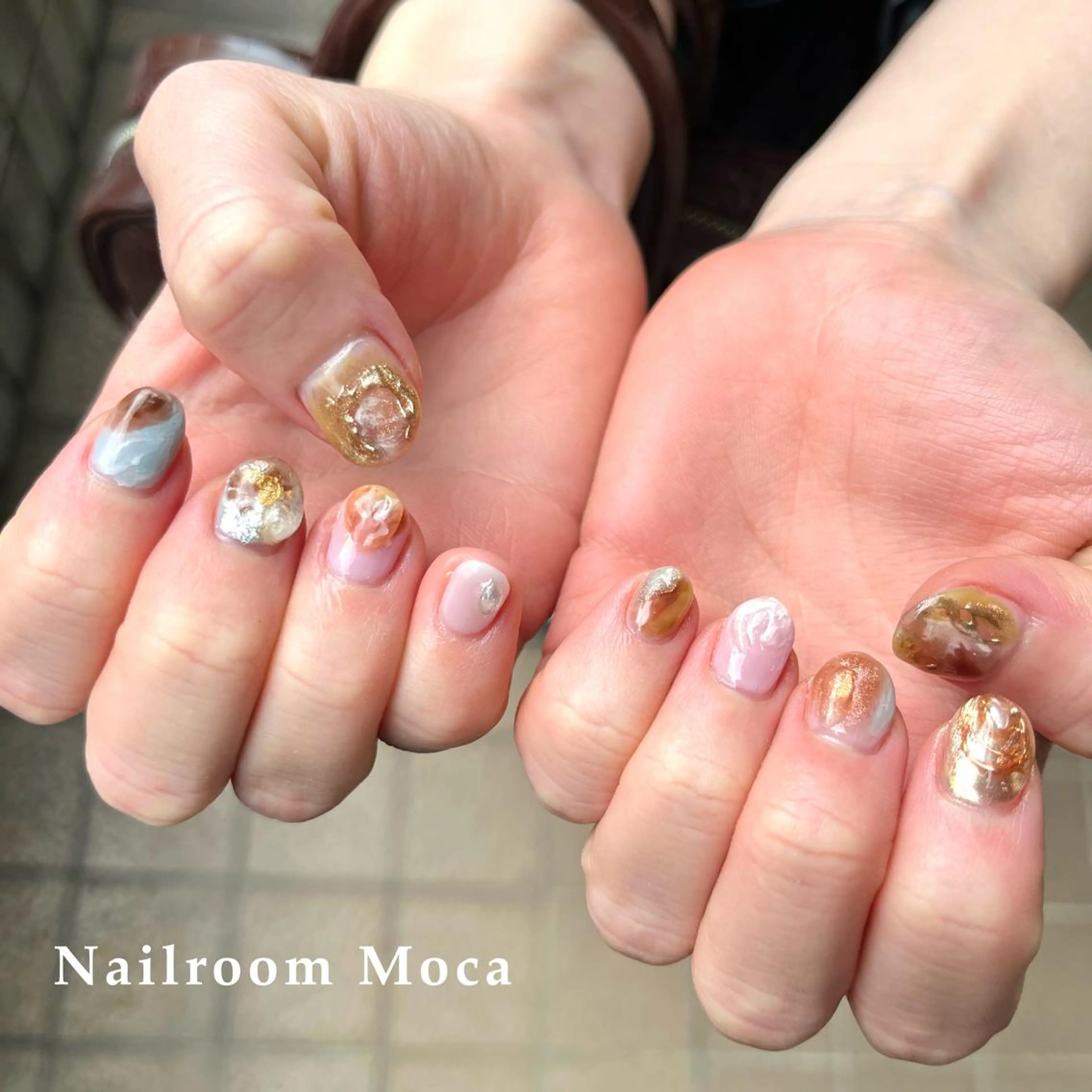 ネイル ニュアンスネイル ハンドネイル Nailroom Mocaのネイルデザイン
