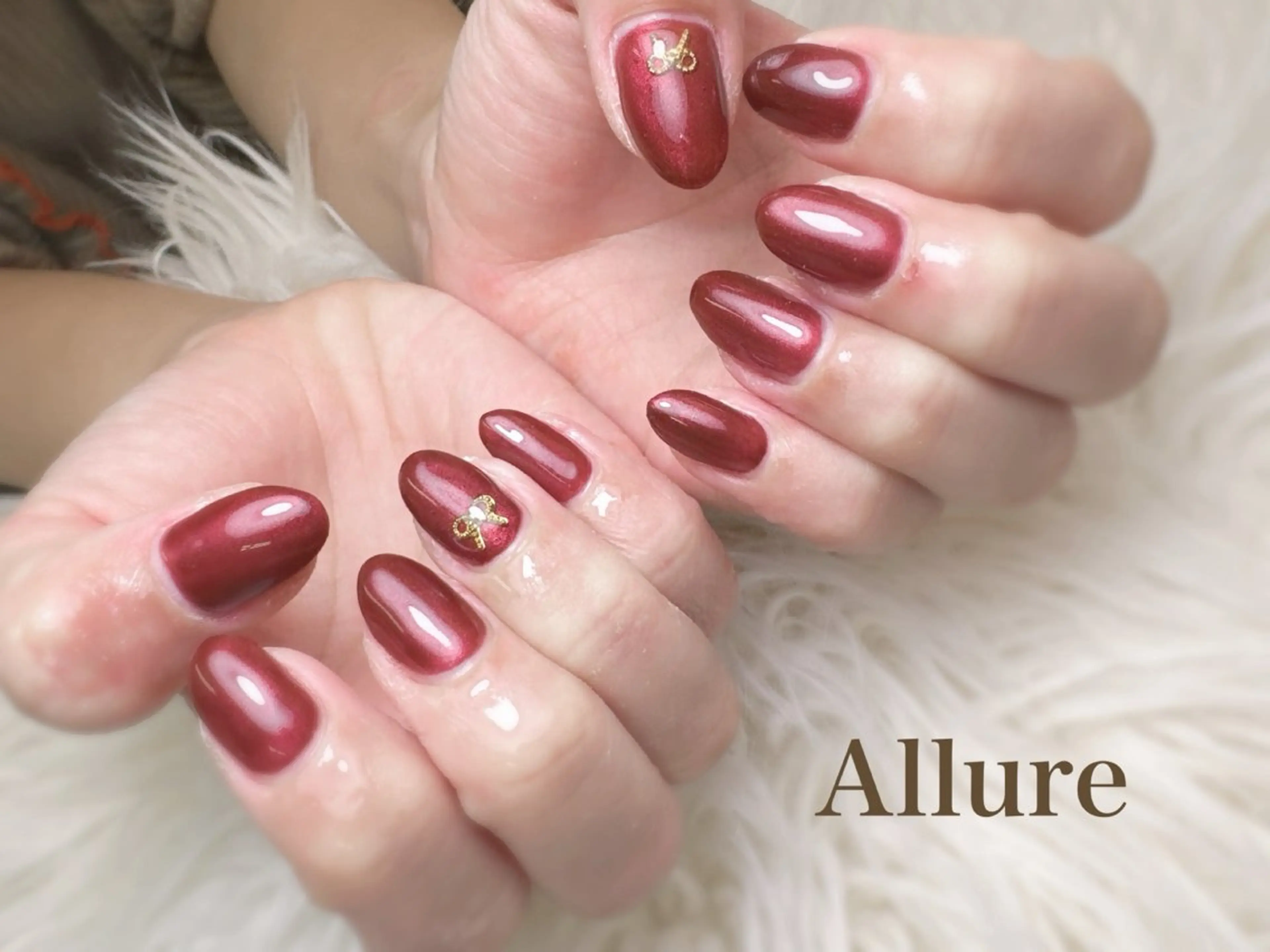 ネイル リボン Allure Yuuのネイルデザイン