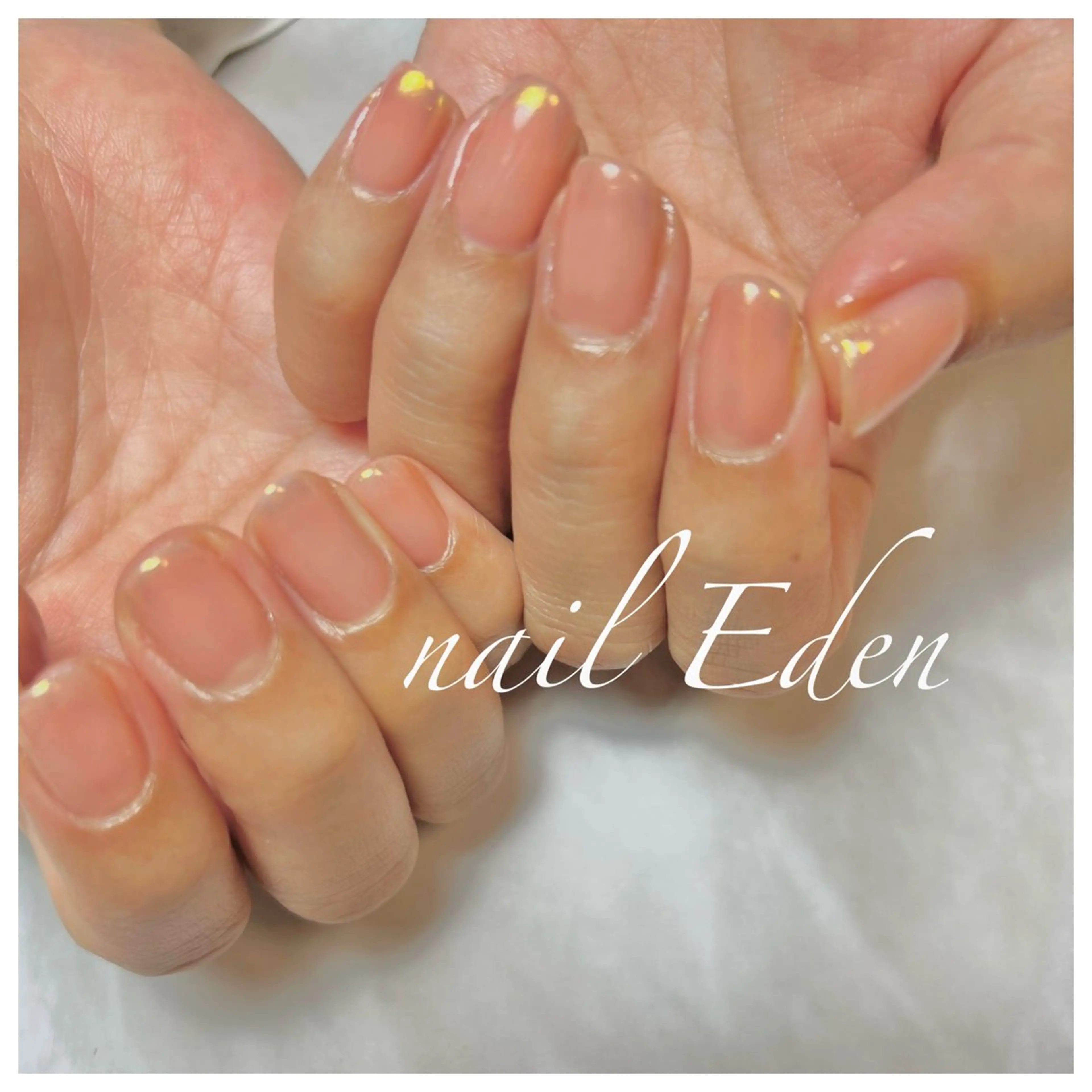 ネイル オーロラネイル フレンチネイル Eden ♾️のネイルデザイン