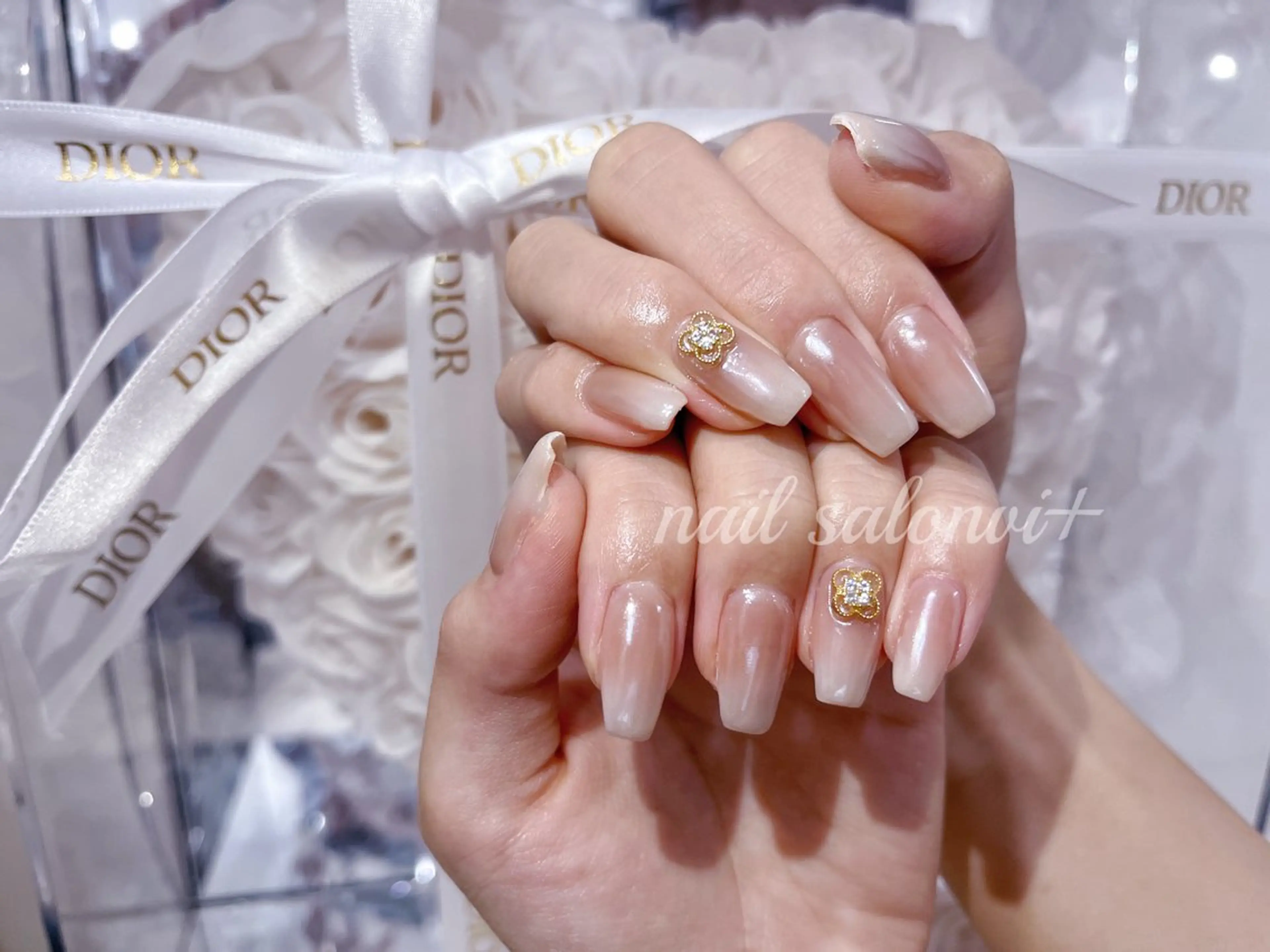 ネイル ミラーネイル S2 nailのネイルデザイン