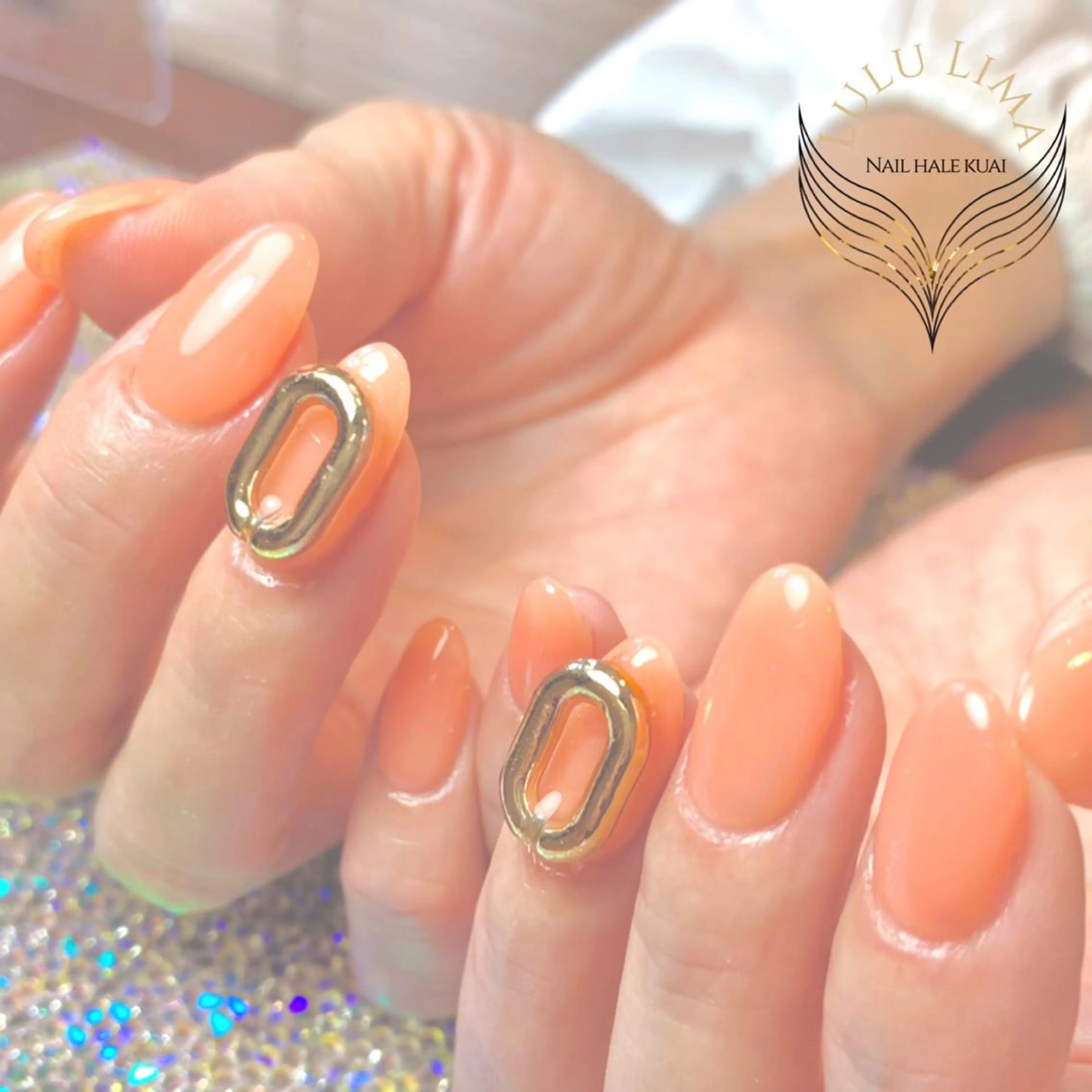 ネイル オレンジ ハンドネイル フットネイル ハンドケア LULU LIMAのネイルデザイン