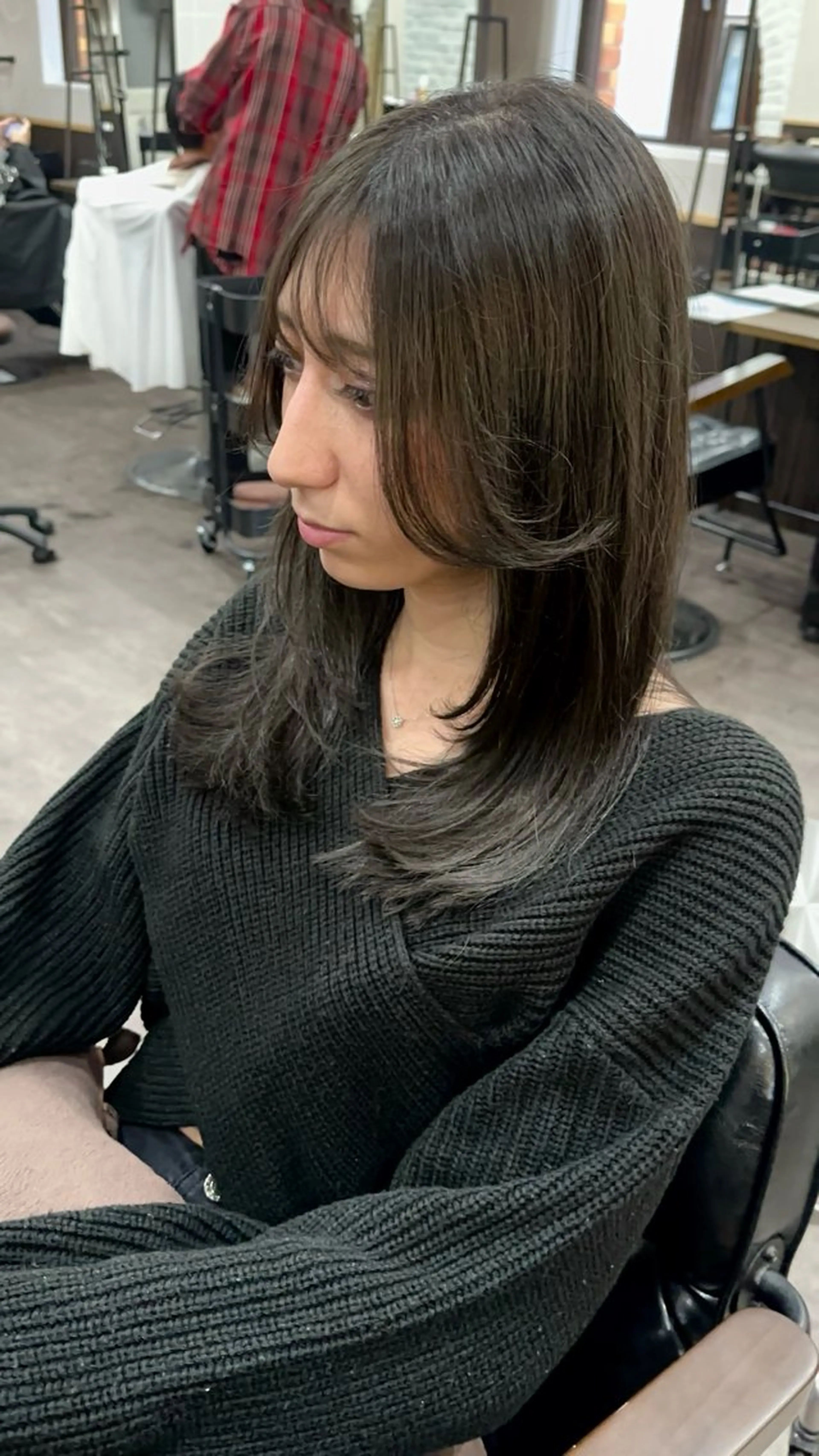 セミロング カット ヘアカラー トリートメント 💖透明感カラー HAYATO💖のヘアスタイル