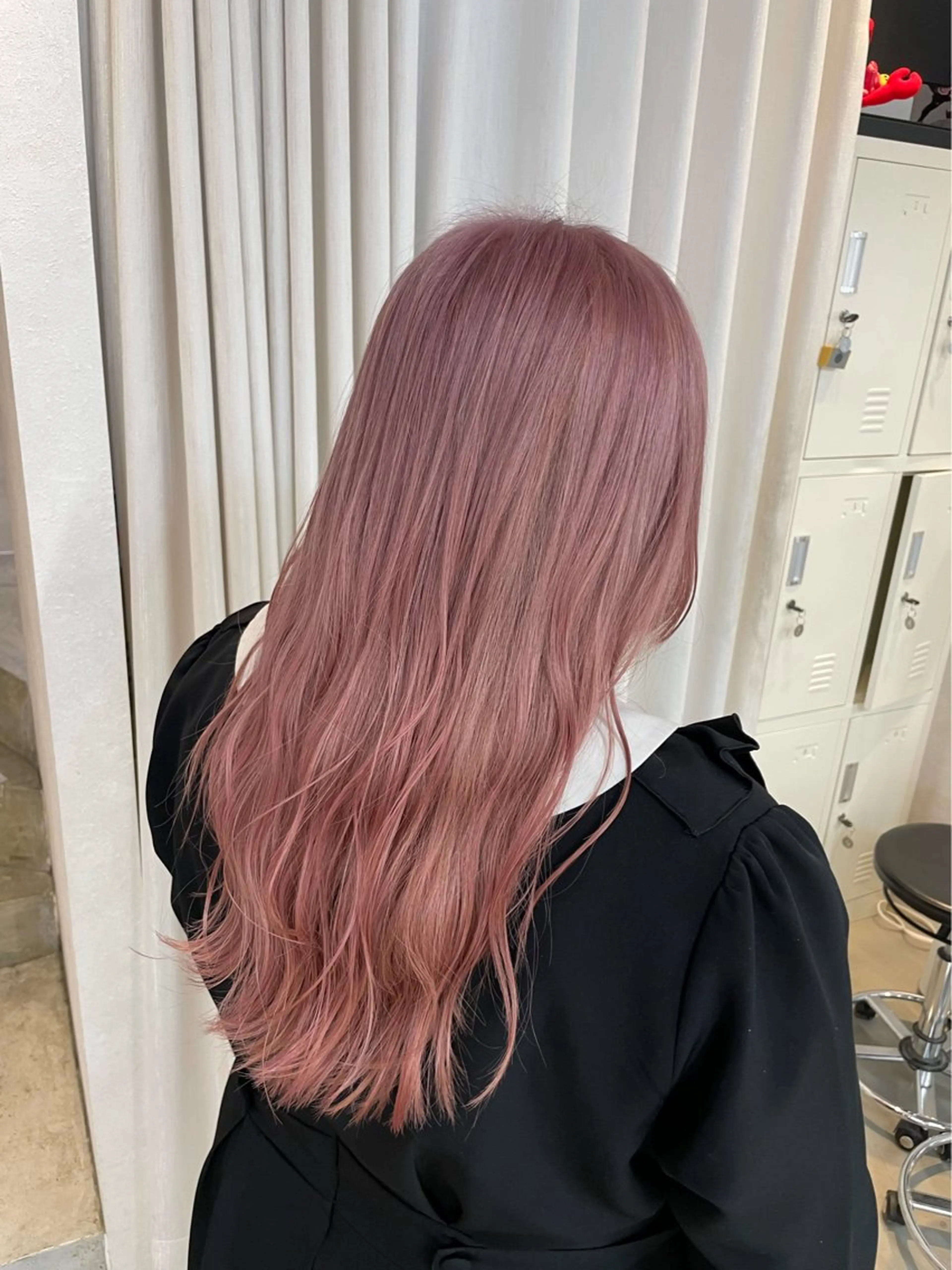 ロング カラー ピンクカラー ヘアカラー 安井まゆ _Box mico.のヘアスタイル