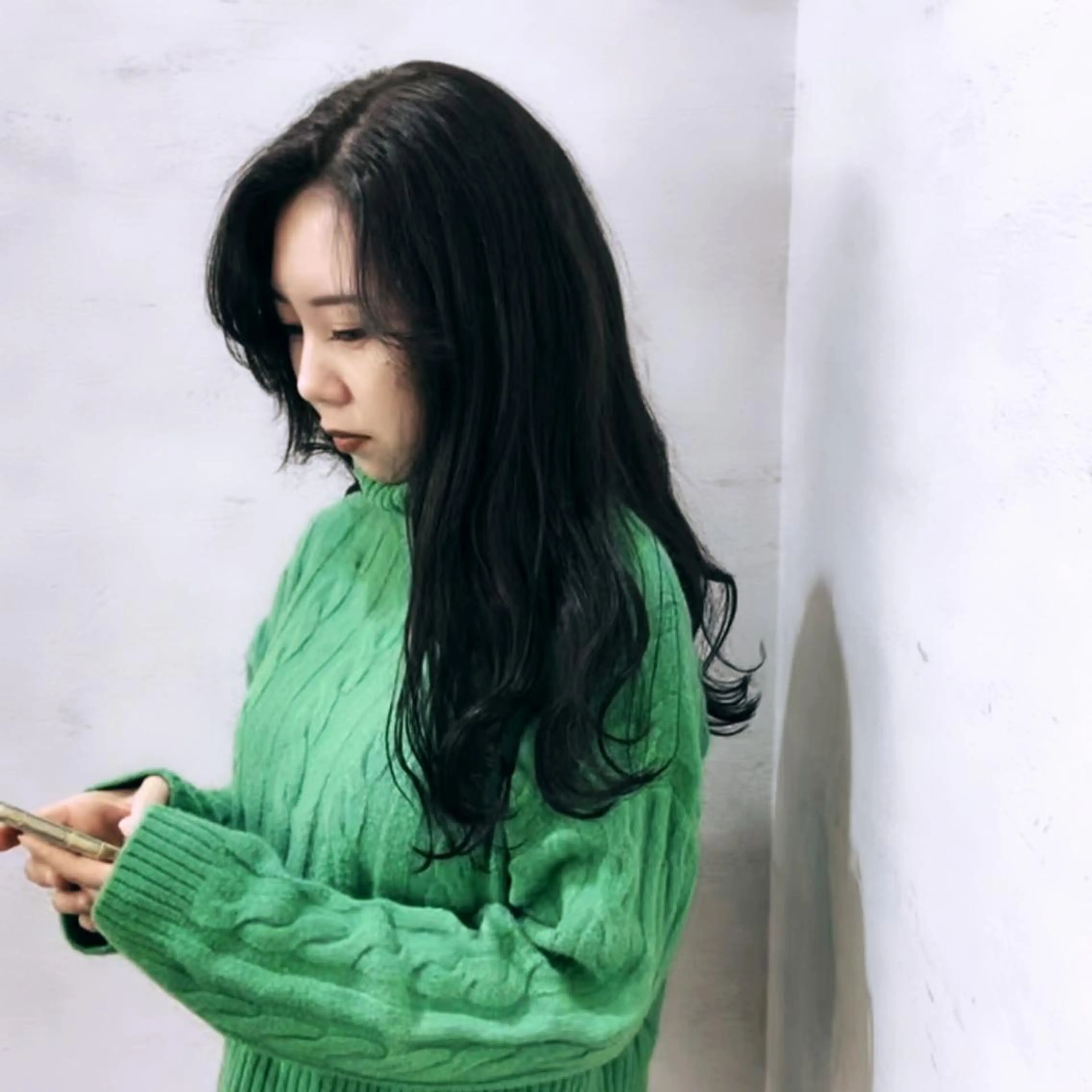 ロング カラー ヘアアレンジ グレージュ オリーブグレージュ オリーブグレー 阿部 大陽のヘアスタイル