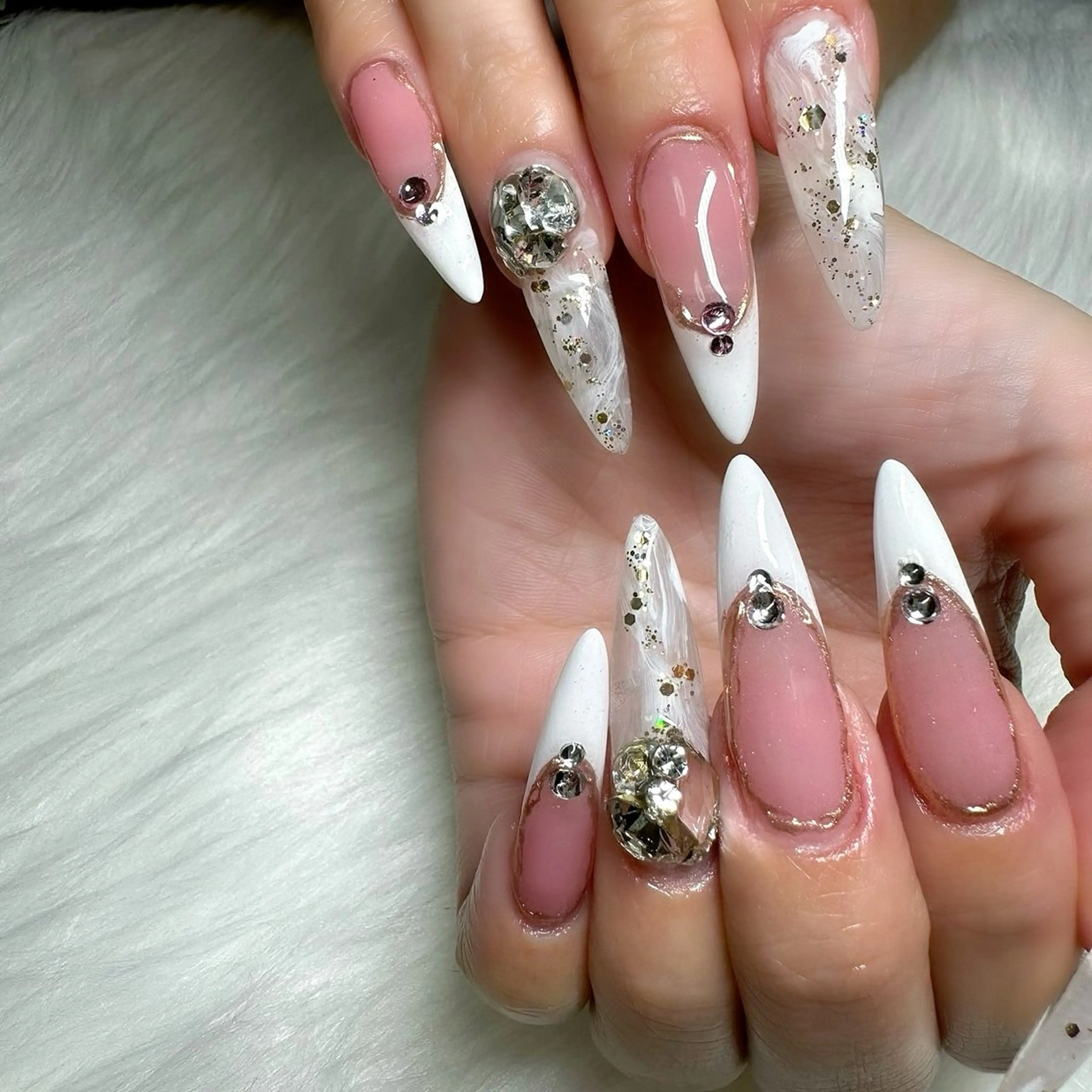 ネイル 【Laule‘a 】のネイルデザイン