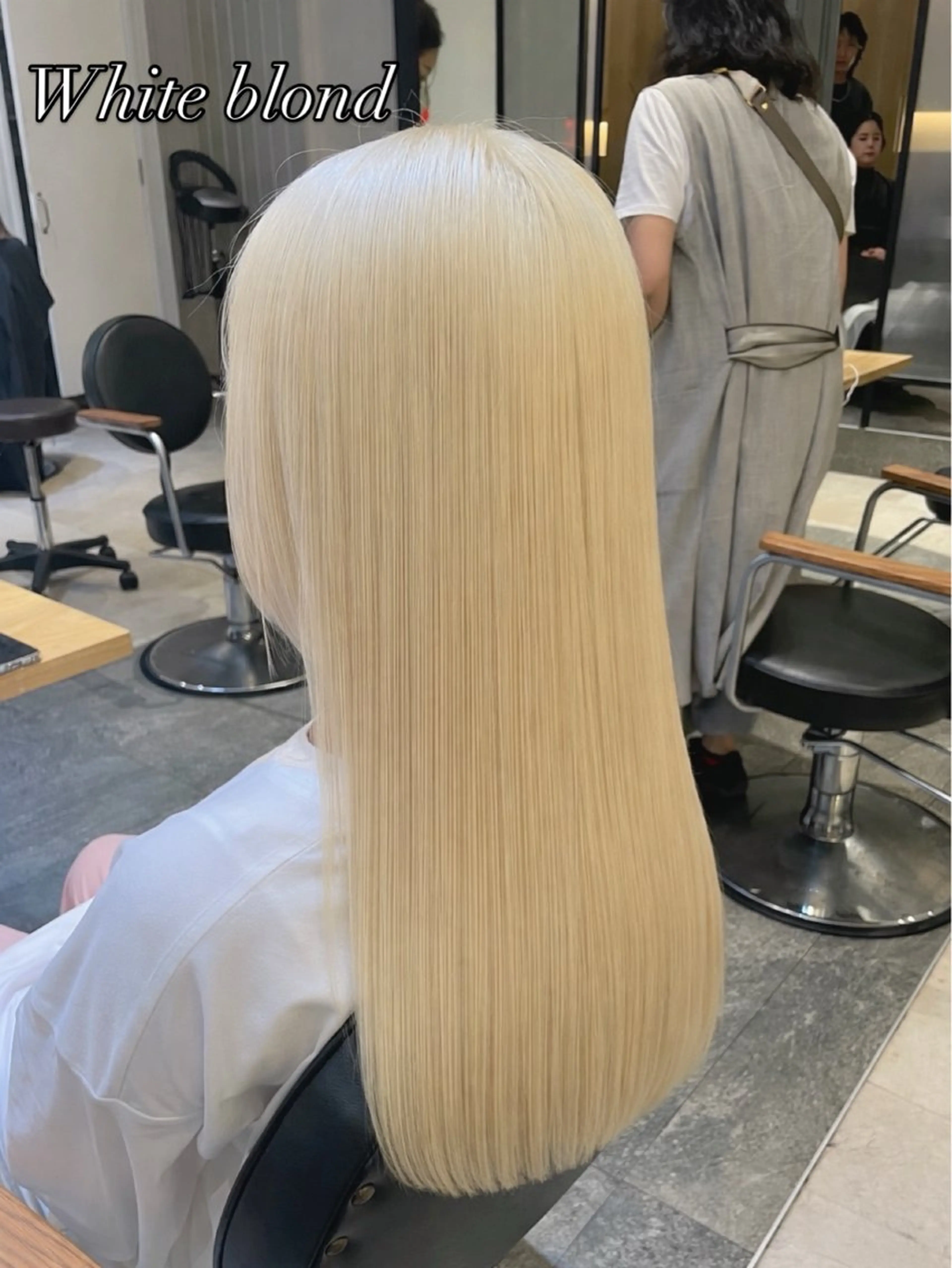 ロング カラー 河内 史稀のヘアスタイル