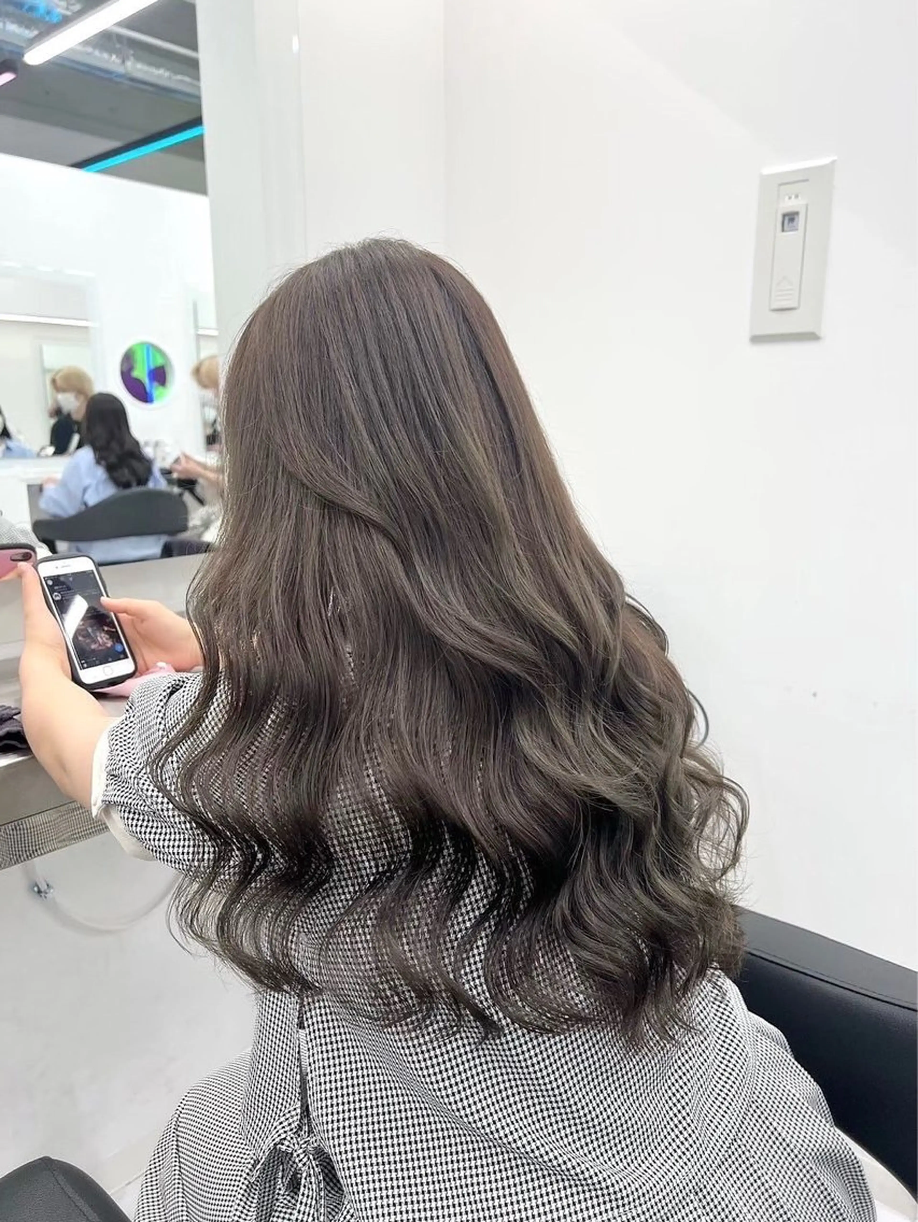 ロング カラー ヘアカラー y2k✩︎⡱レイヤー ウルフ/オリーブ🍀のヘアスタイル