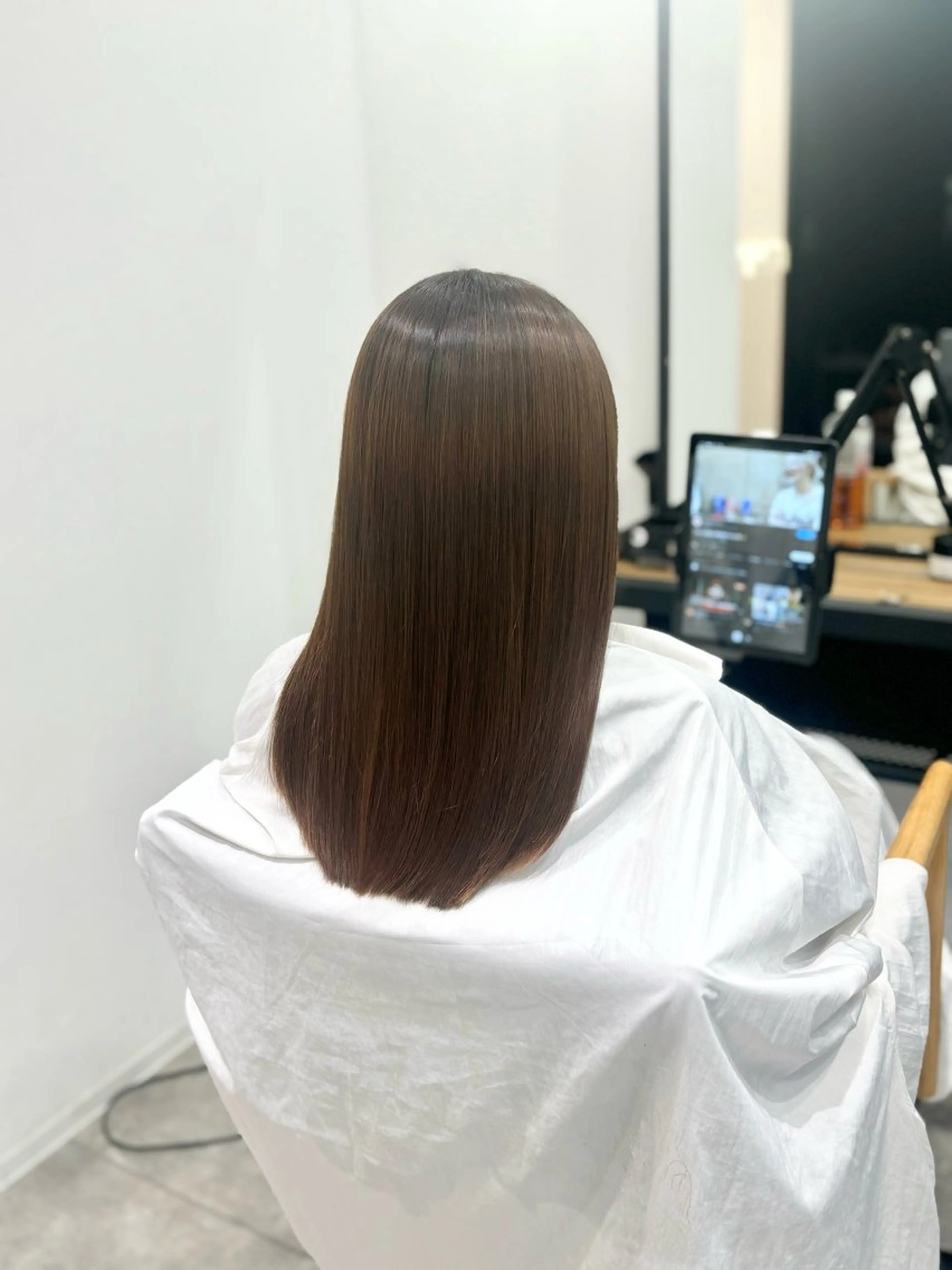 縮毛矯正 岸田 瑠美のヘアスタイル