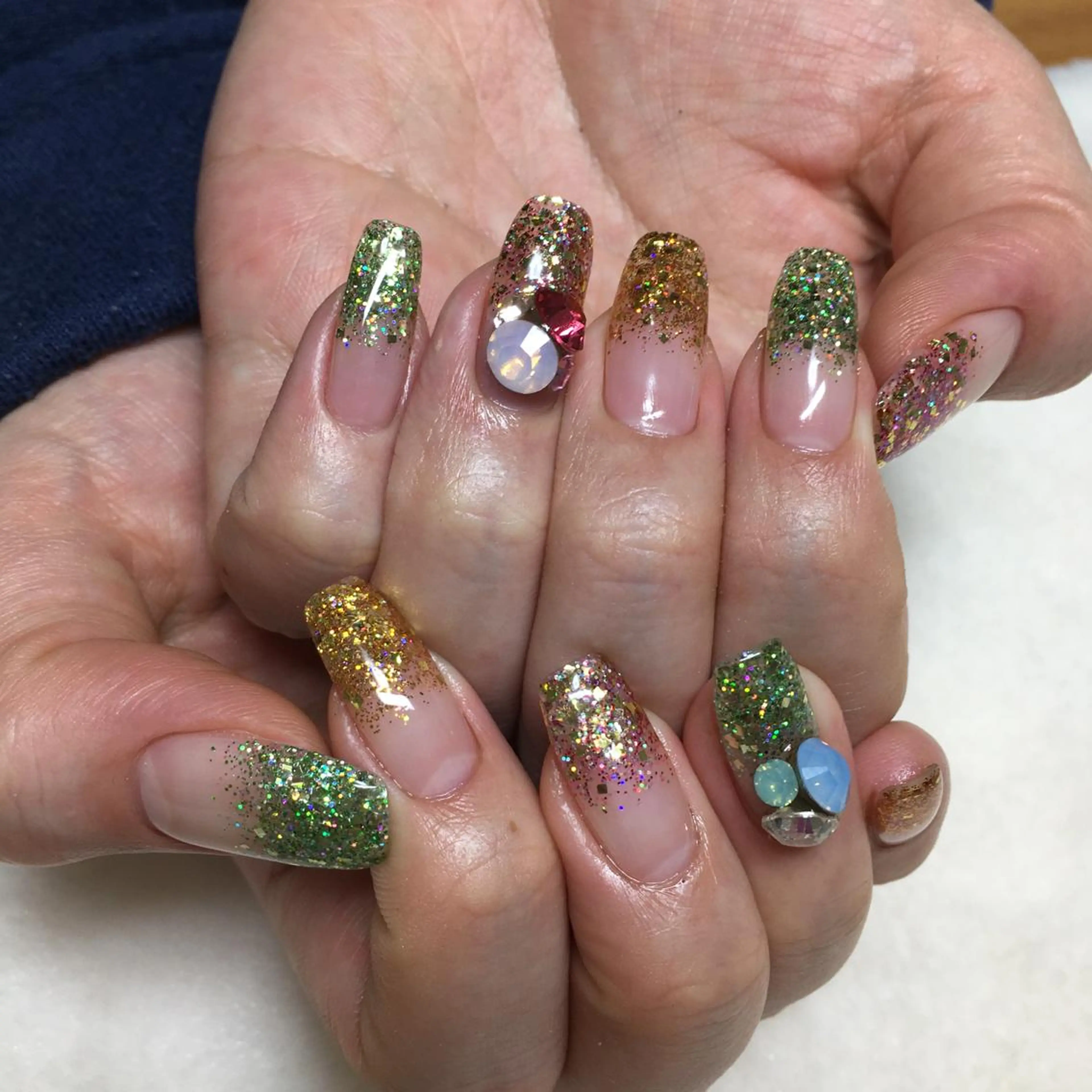 ワンカラー・ラメグラ・カラグラ（オフあり）　2色まで選択可能ですの写真