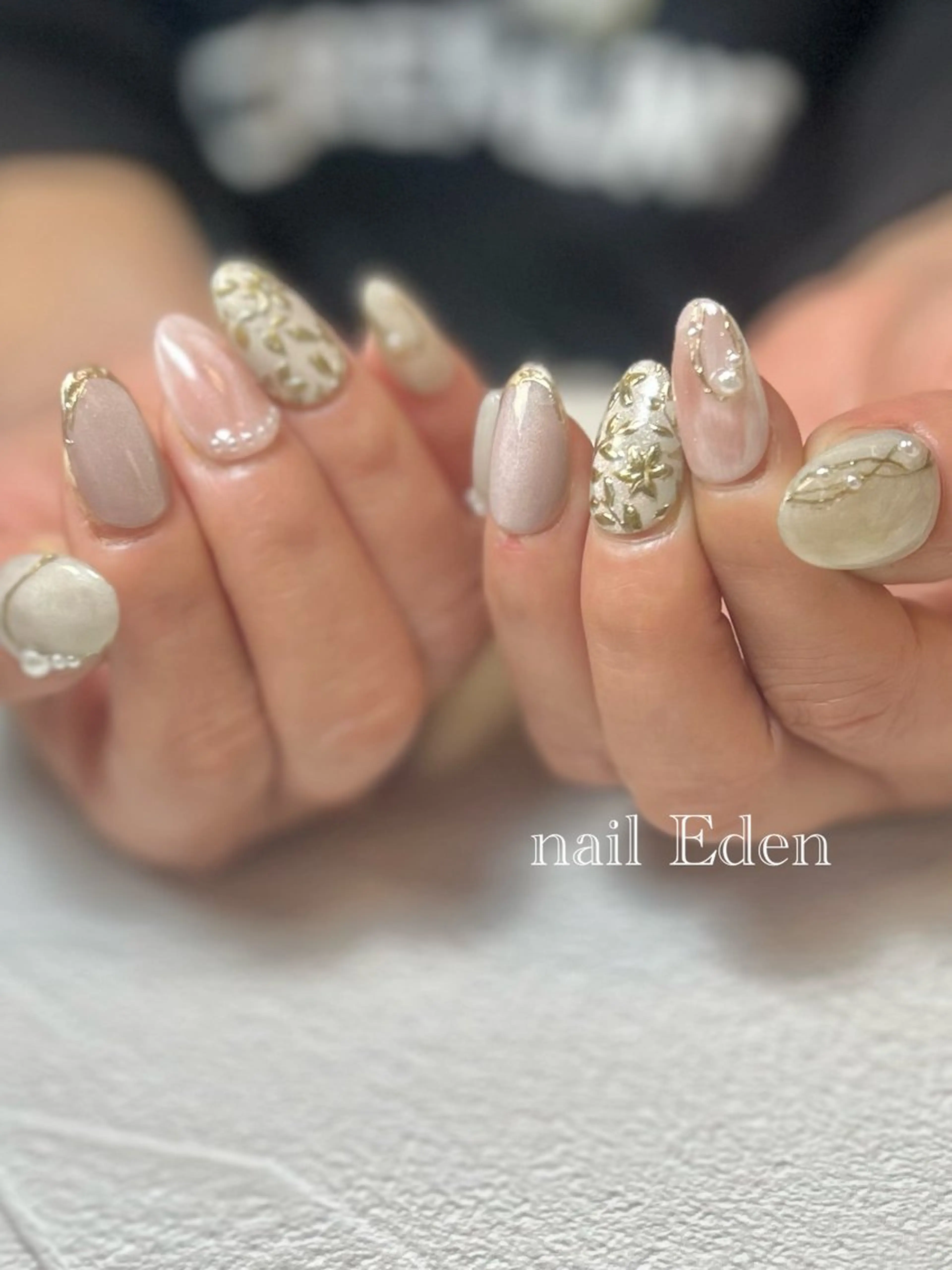 ネイル 持ち込み ブライダルネイル Eden ♾️のネイルデザイン