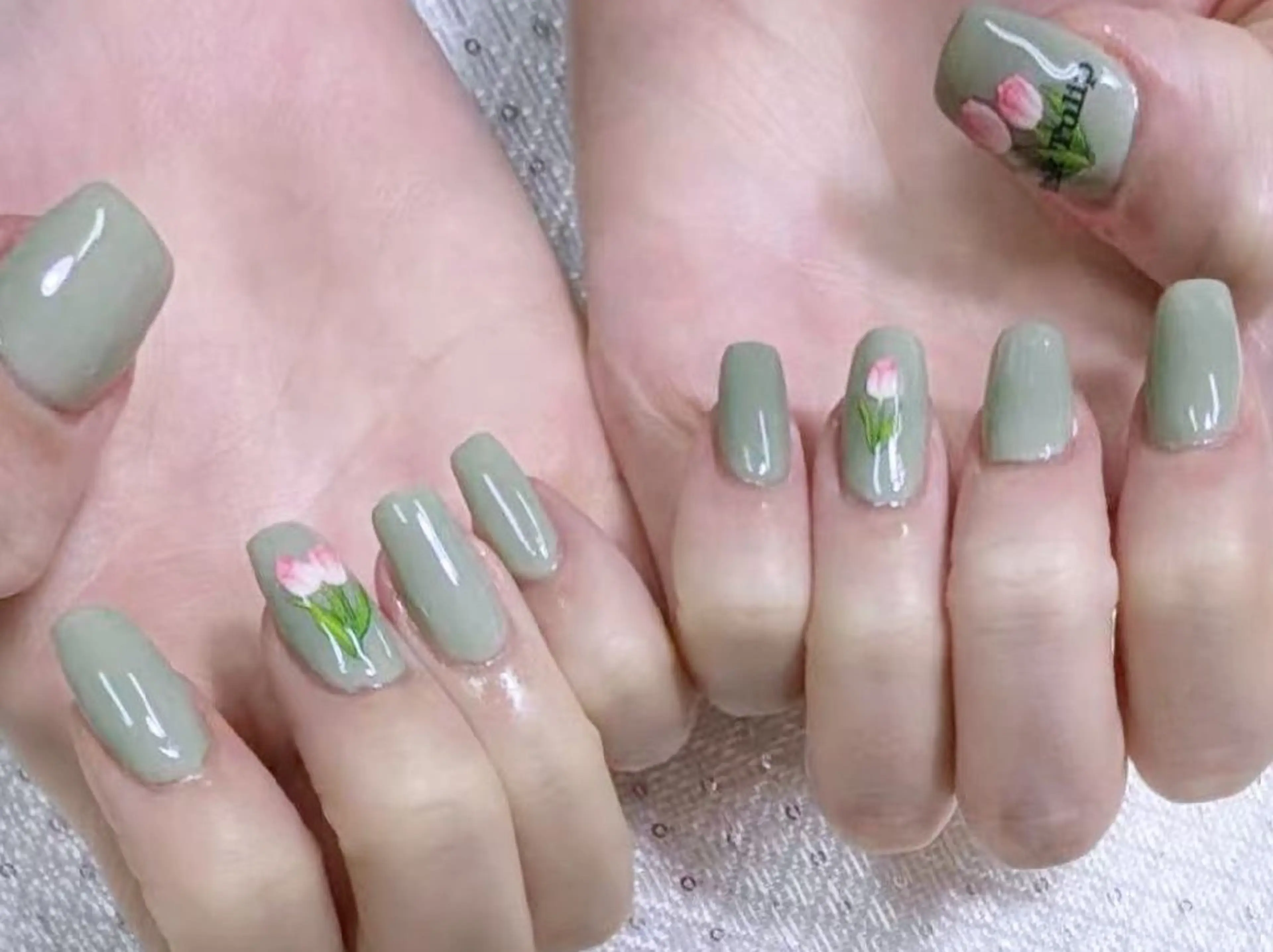 ミディアム Nail Nailのネイルデザイン