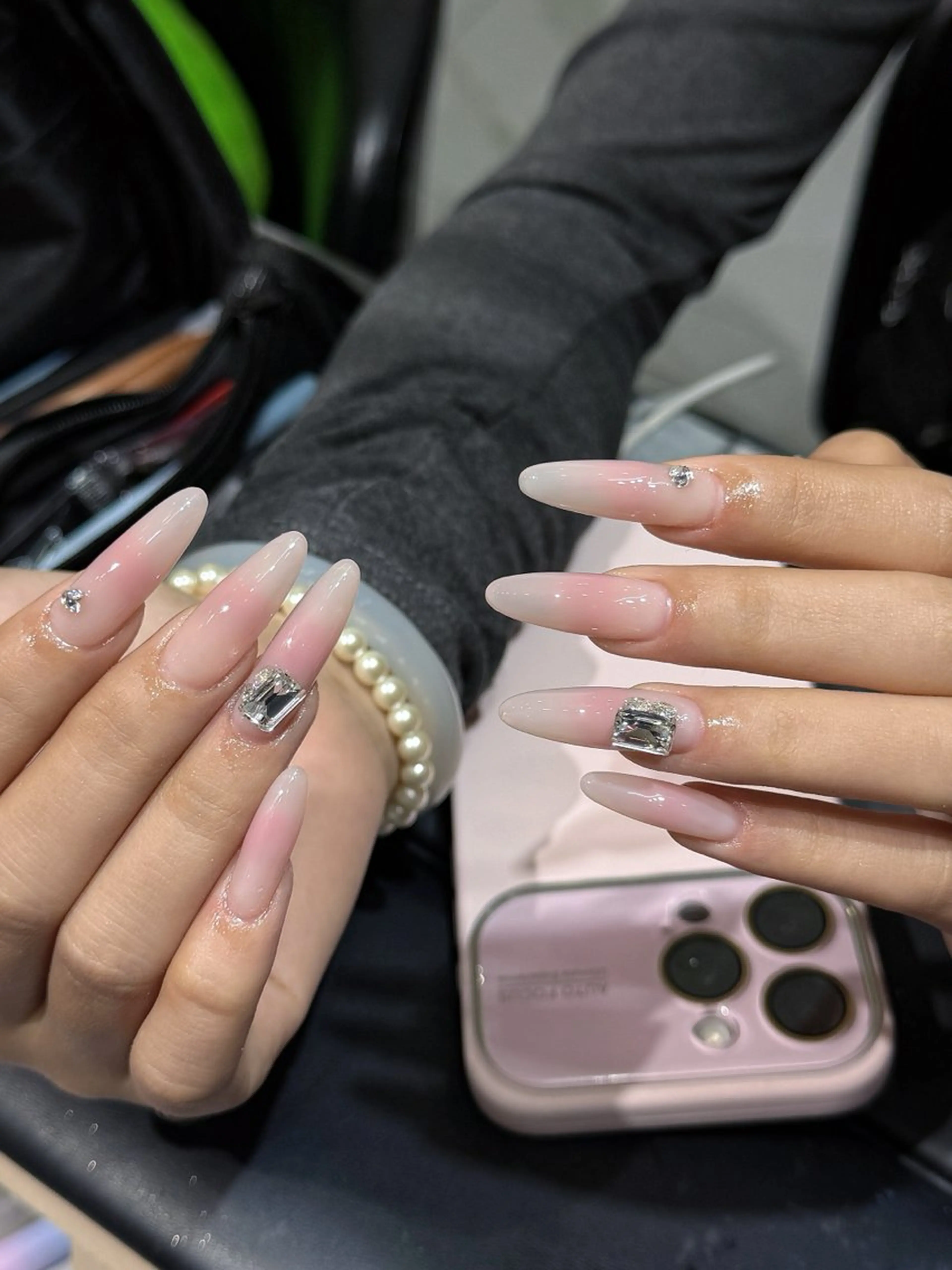 ネイル カク レイシンのネイルデザイン