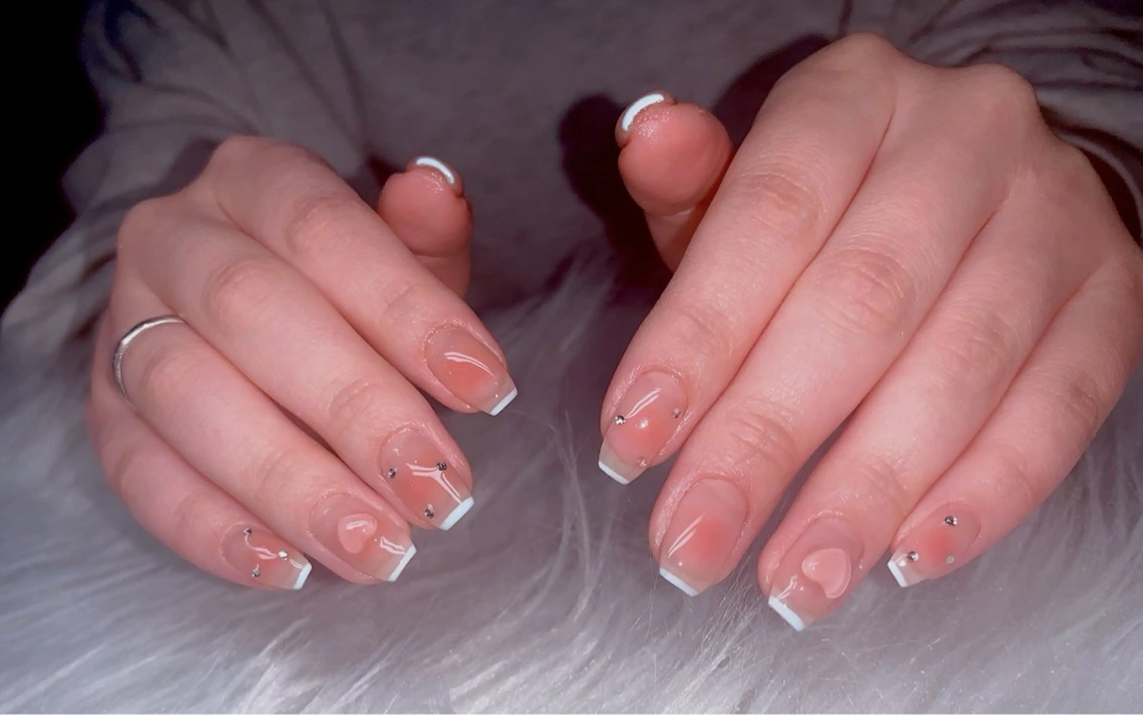 ネイル ゆず秋葉原 Vickyのネイルデザイン