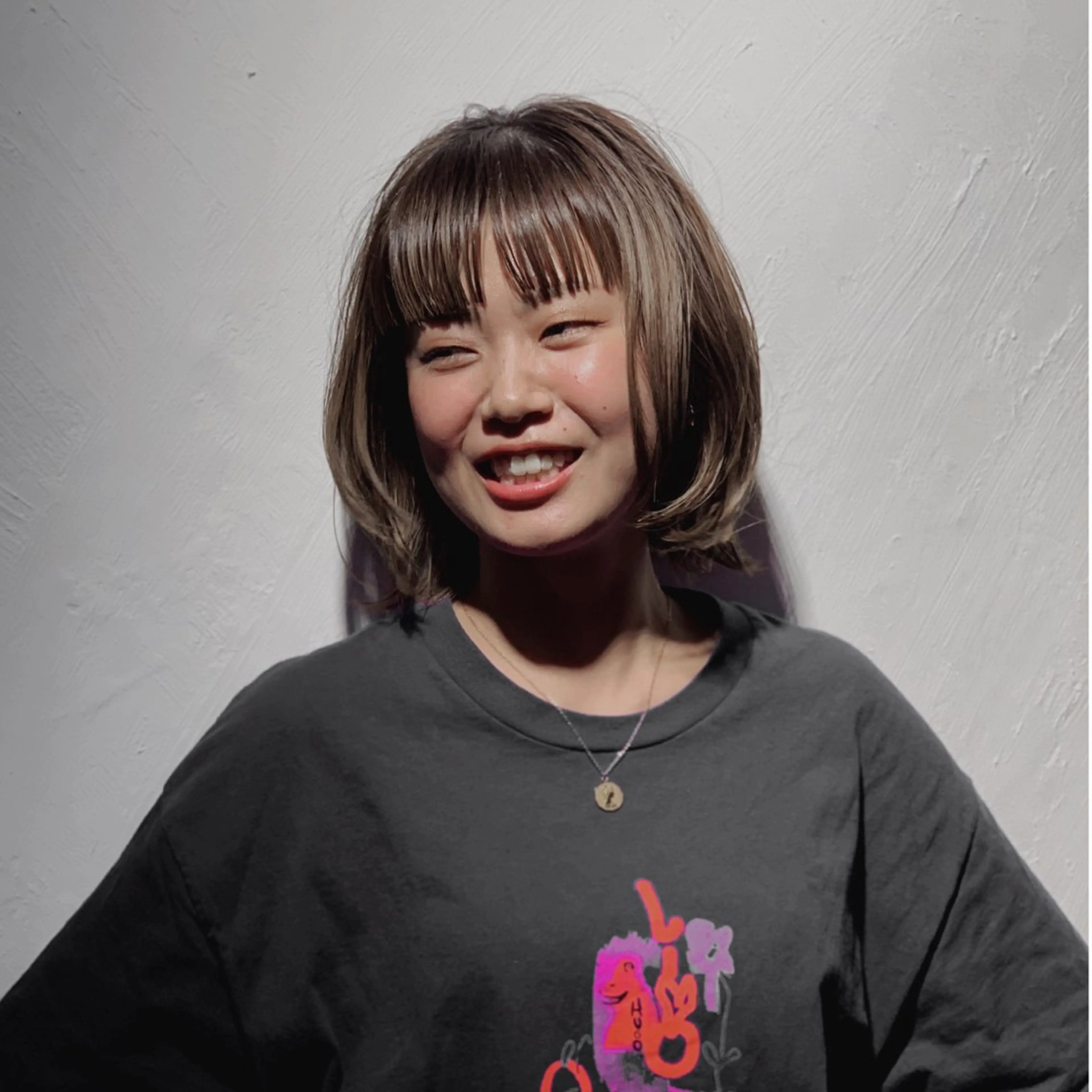 ミディアム カラー カット ヘアカラー トリートメント ヘッドスパ ヤノ ナオミのヘアスタイル