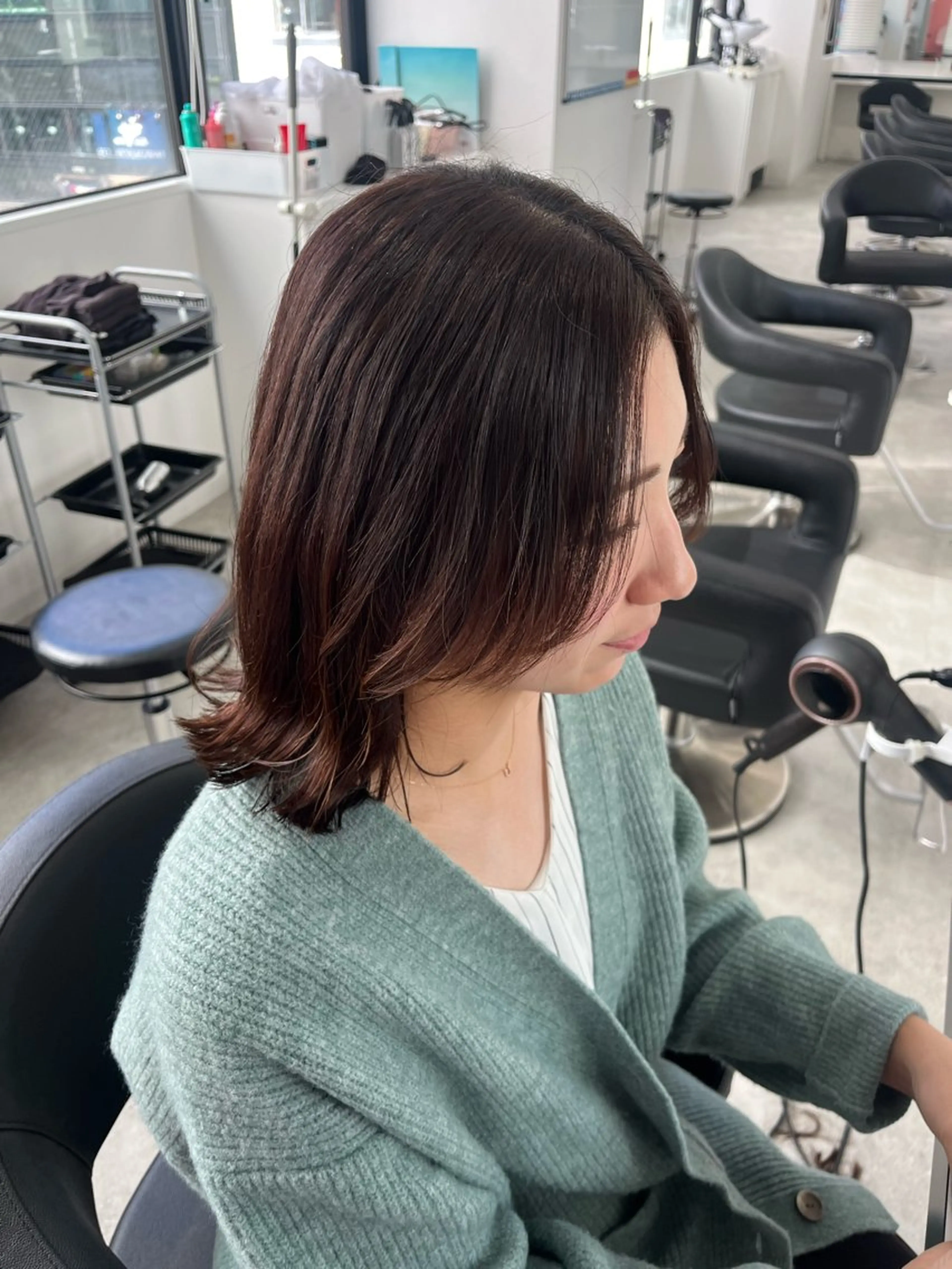 ミディアム カラー みう/仙台/暖色/ 艶髪/顔周りカット/のヘアスタイル