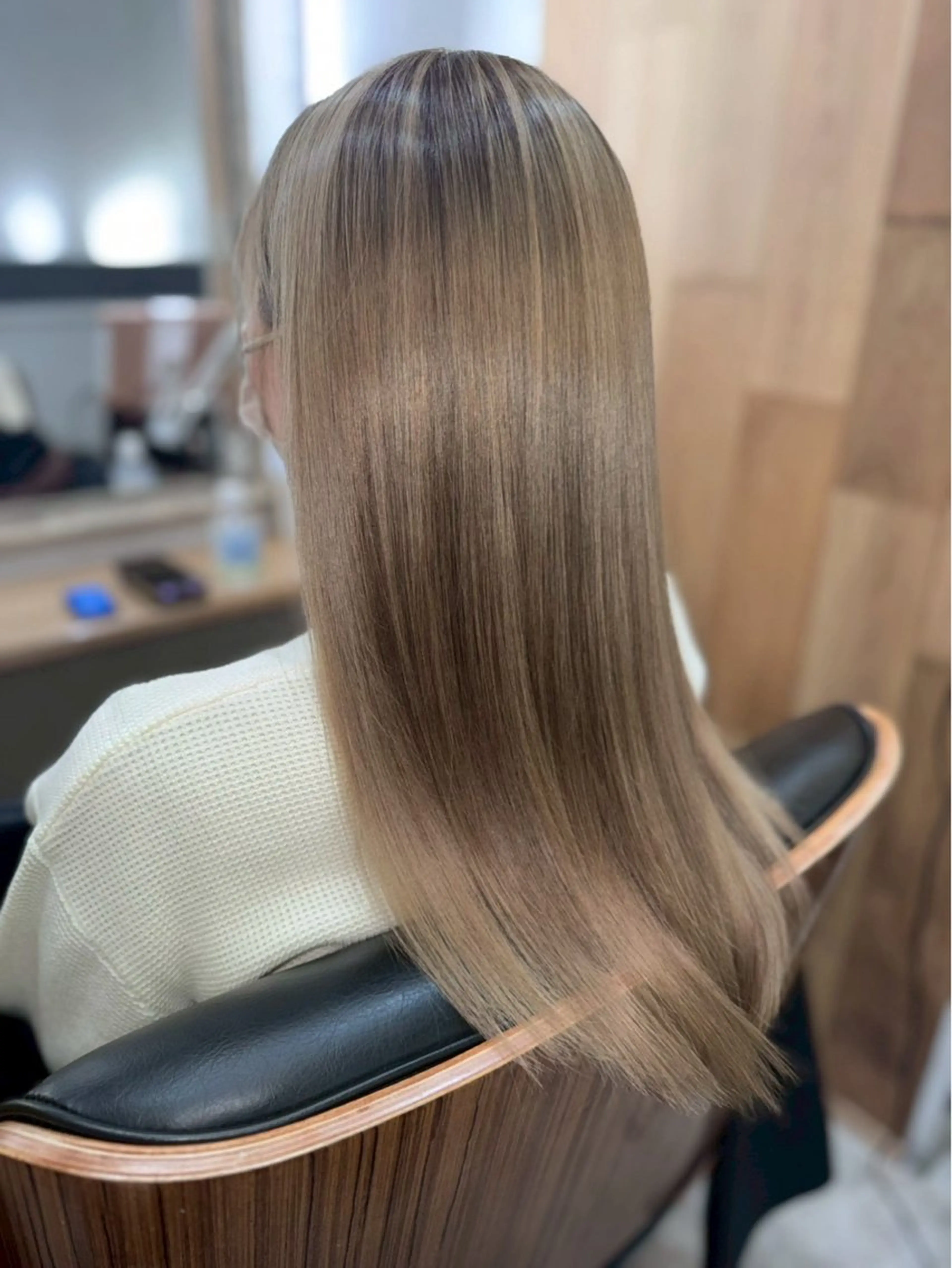 ロング 白鳥 正孝のヘアスタイル