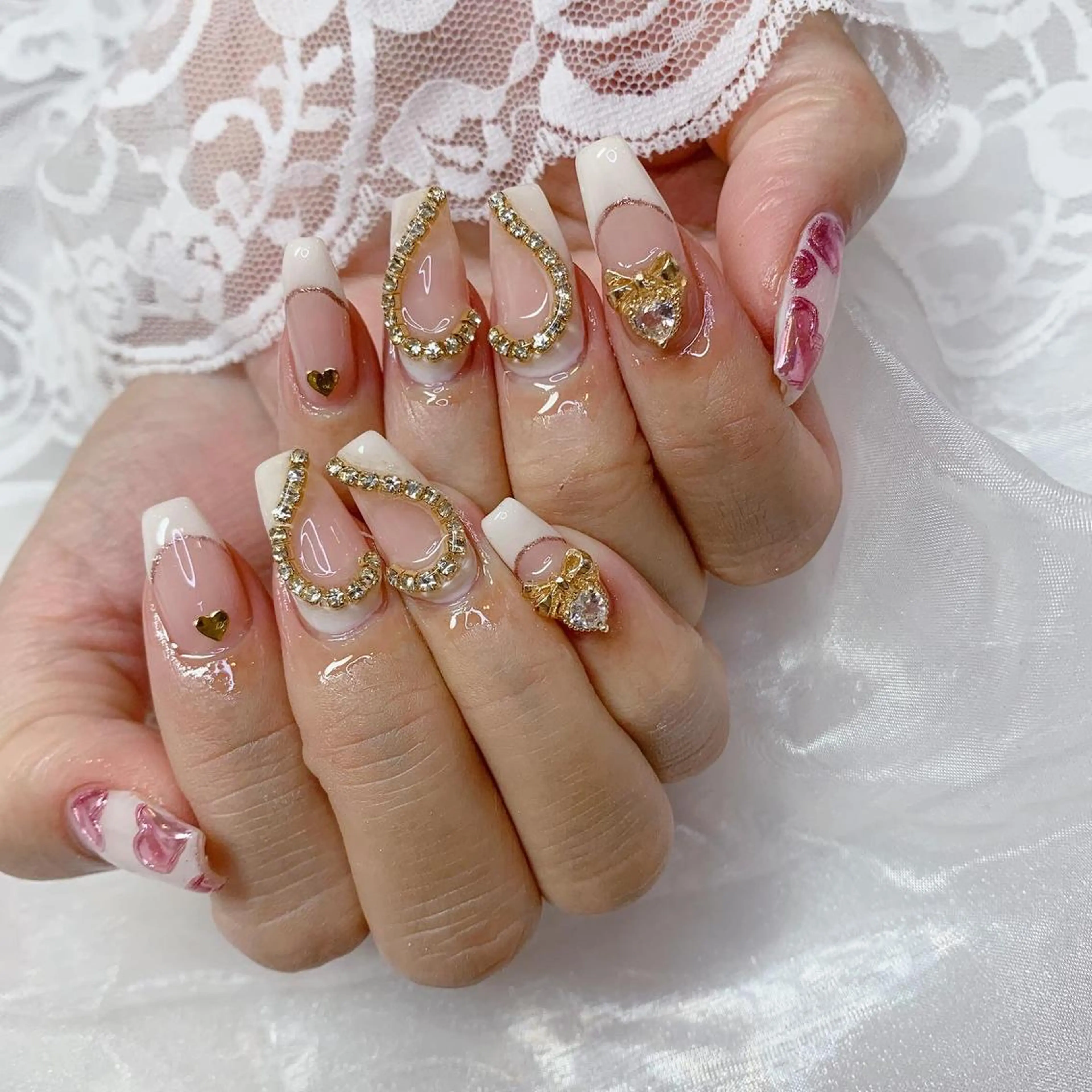 ネイル ロングネイル ハンドネイル La neige* yuki 🐩🌙のネイルデザイン