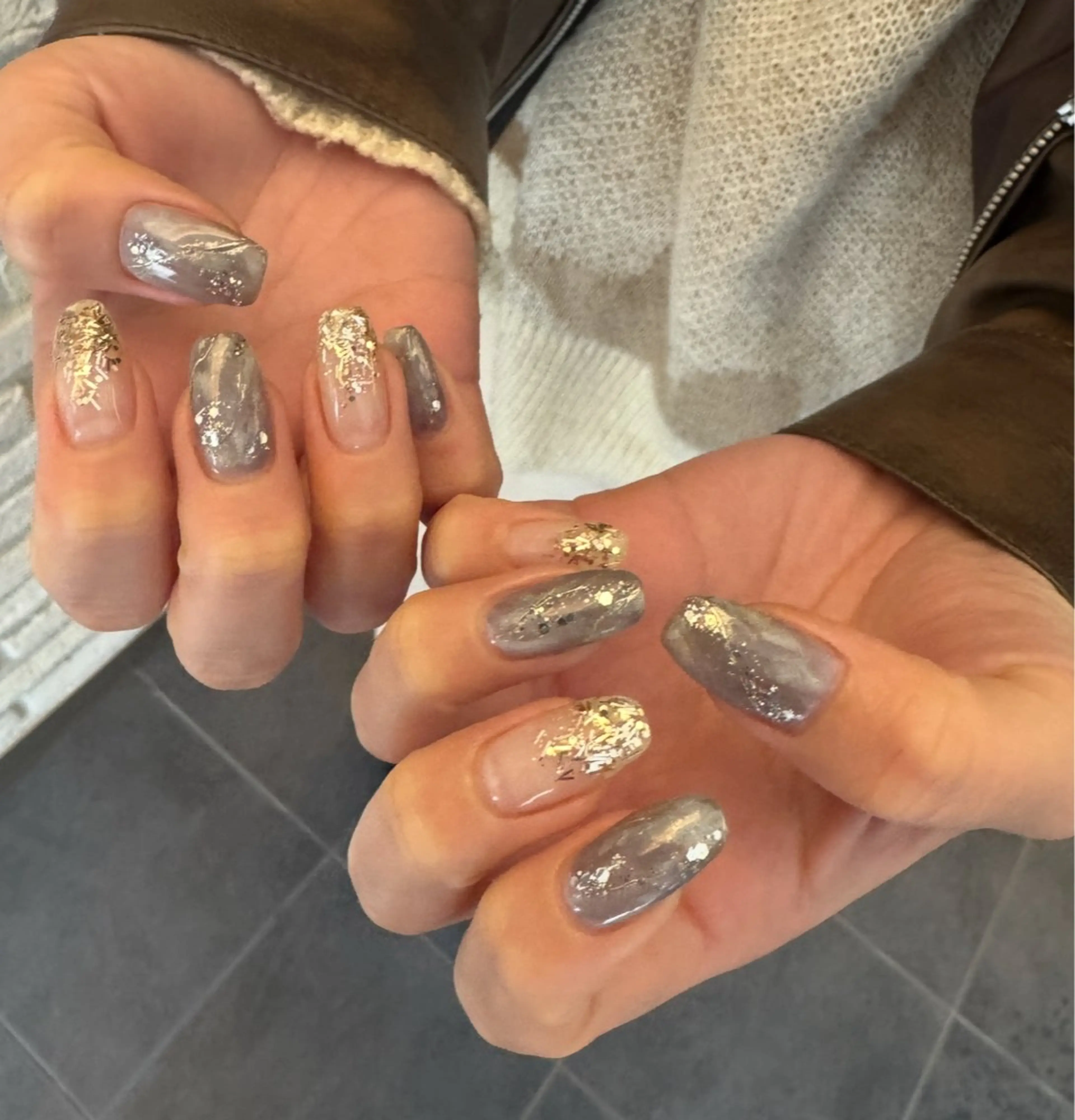 ネイル 成人式 キラキラネイル ニュアンスネイル オフィスネイル シンプルネイル Lililas サロン&スクールのネイルデザイン